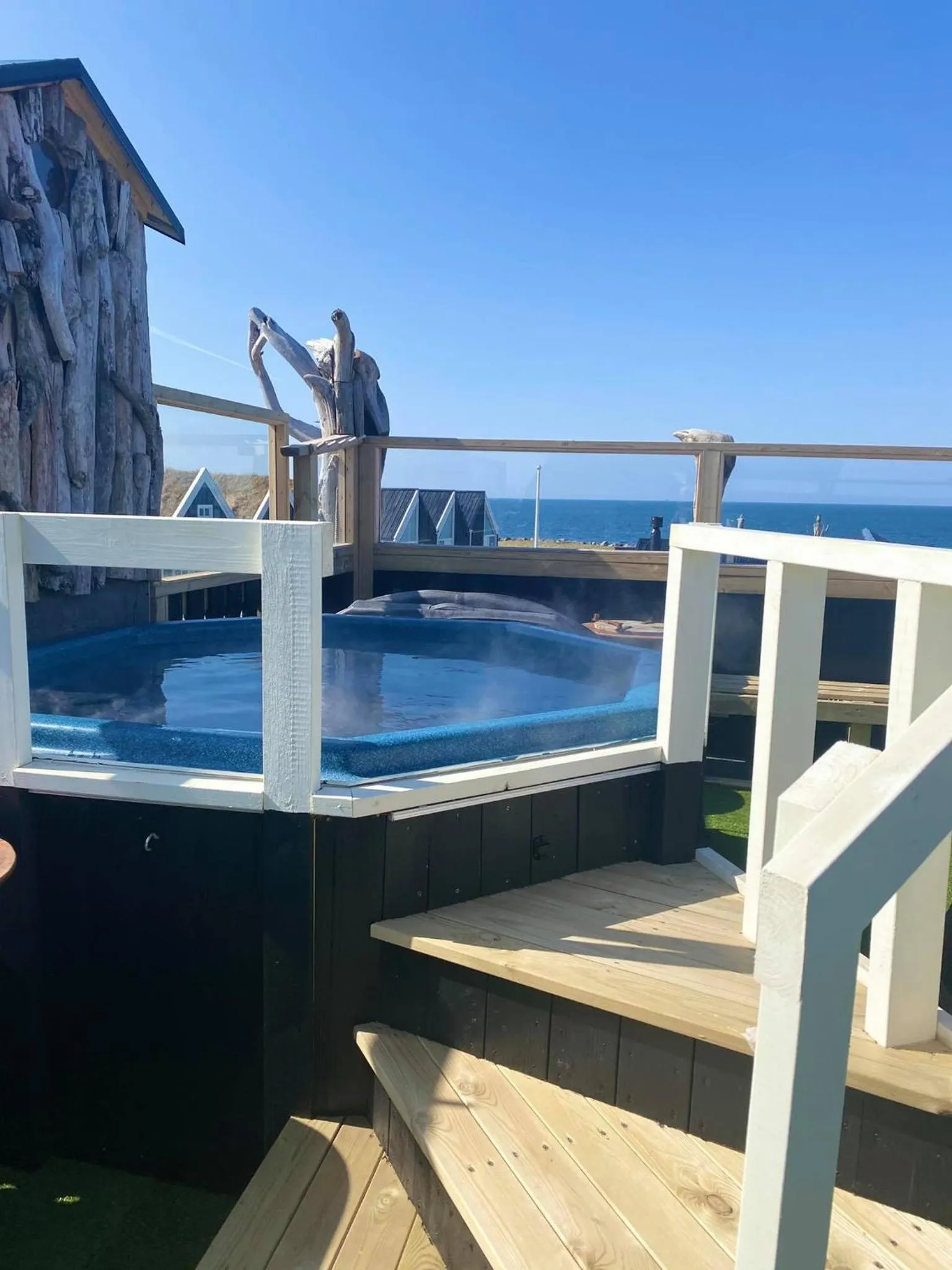 Hot Tub in Hlid Fisherman's Village