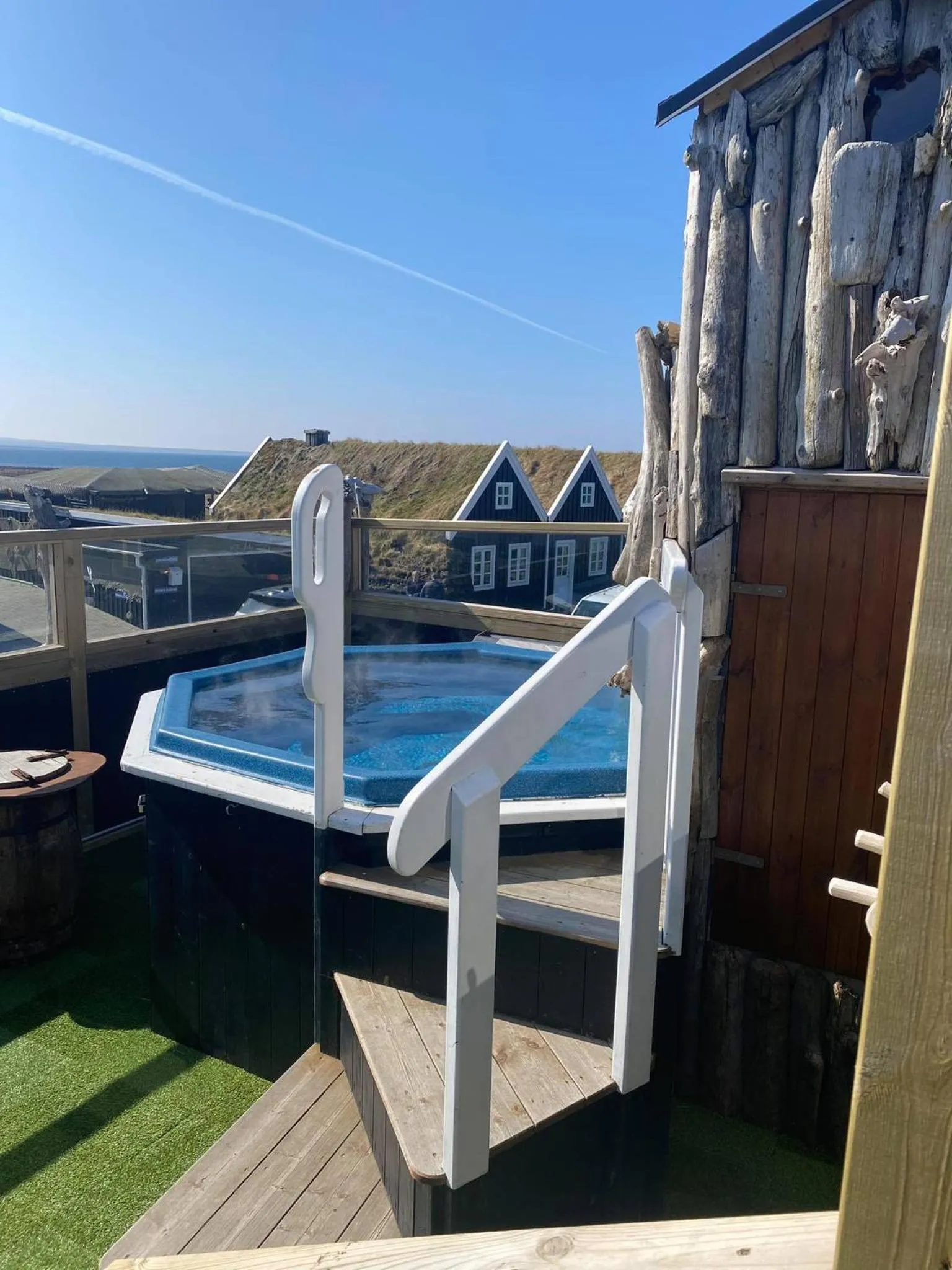 Hot Tub in Hlid Fisherman's Village