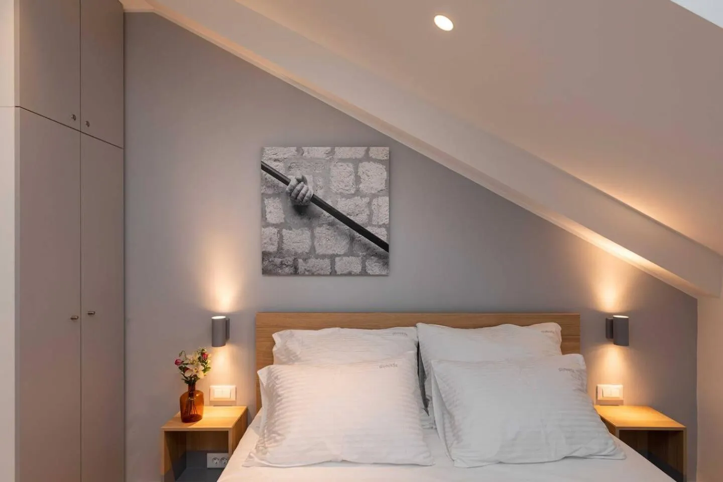 Bedroom, Bed in Old Town Apartments u nikse