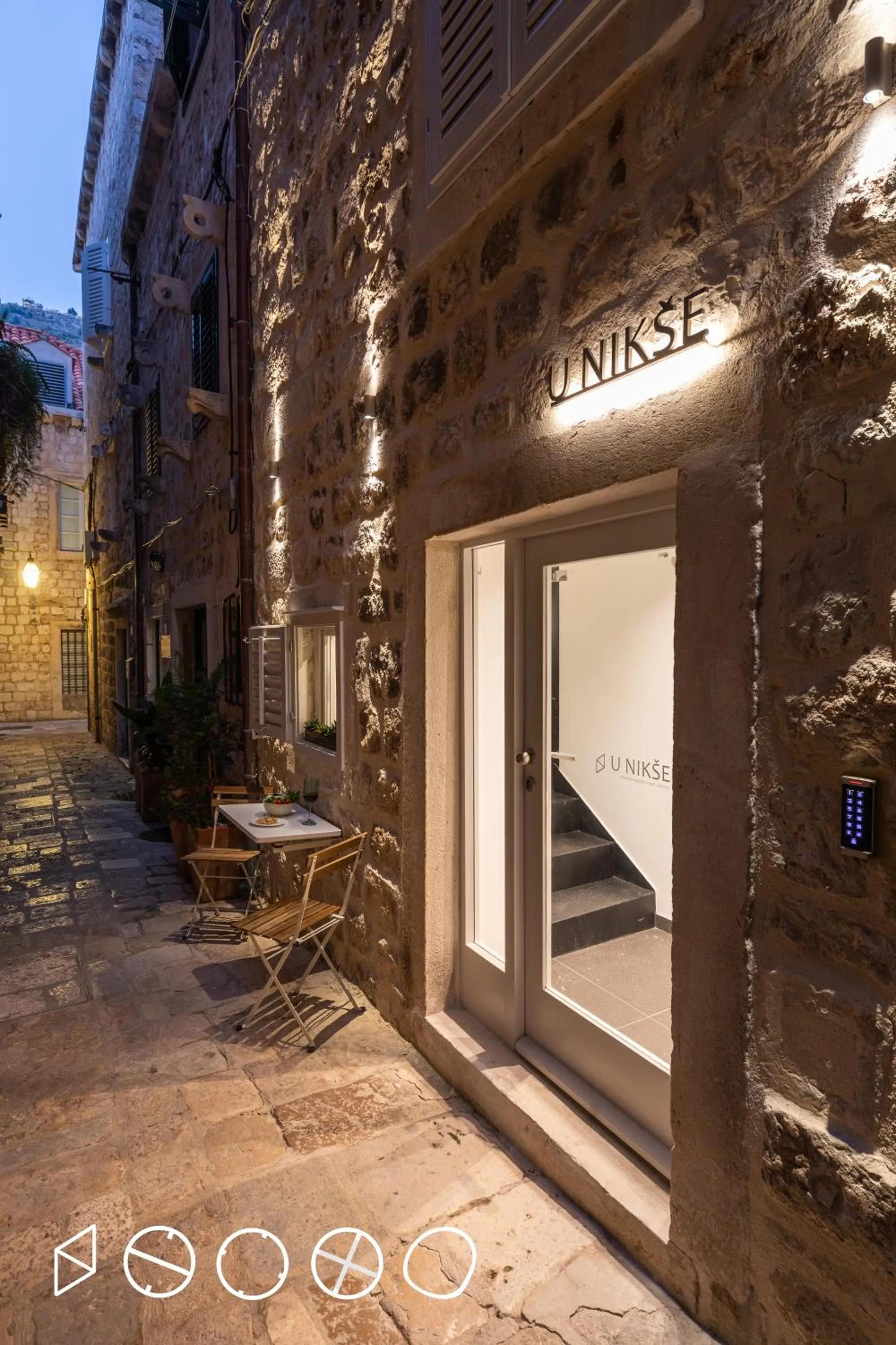 Property building in Old Town Apartments u nikse