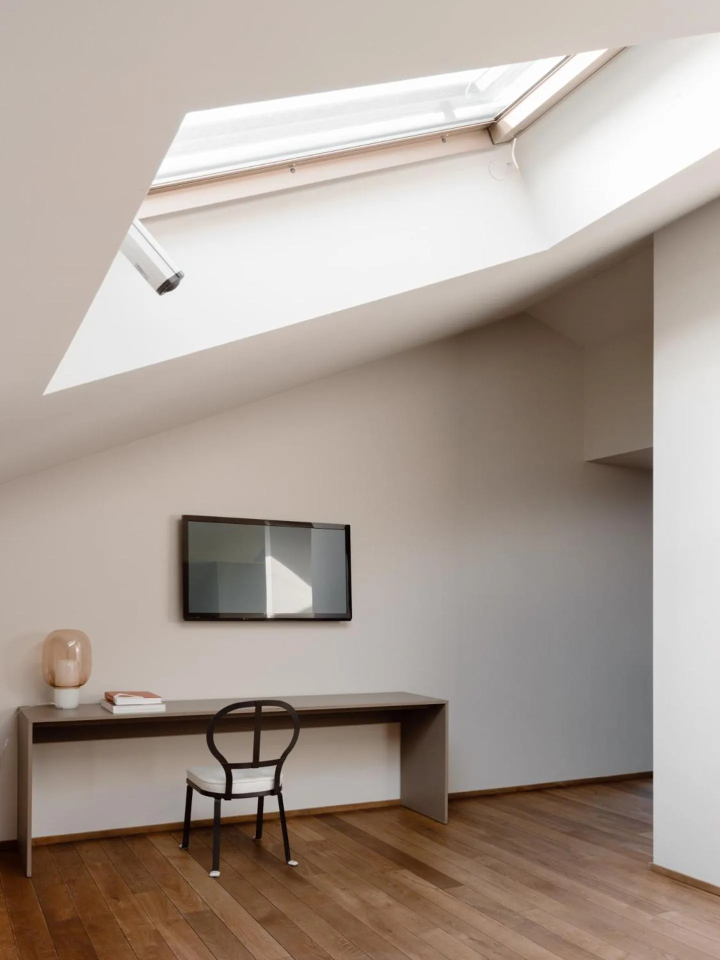 TV and multimedia in Posta Design Hotel