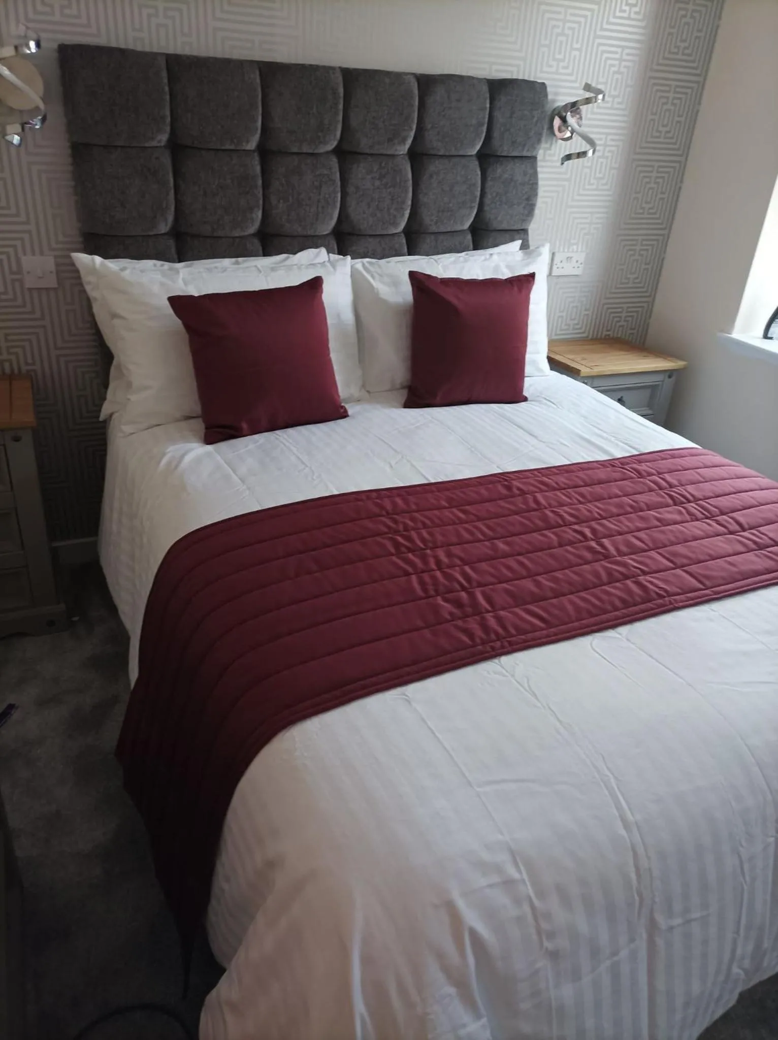 Bed in Rose James Apartments