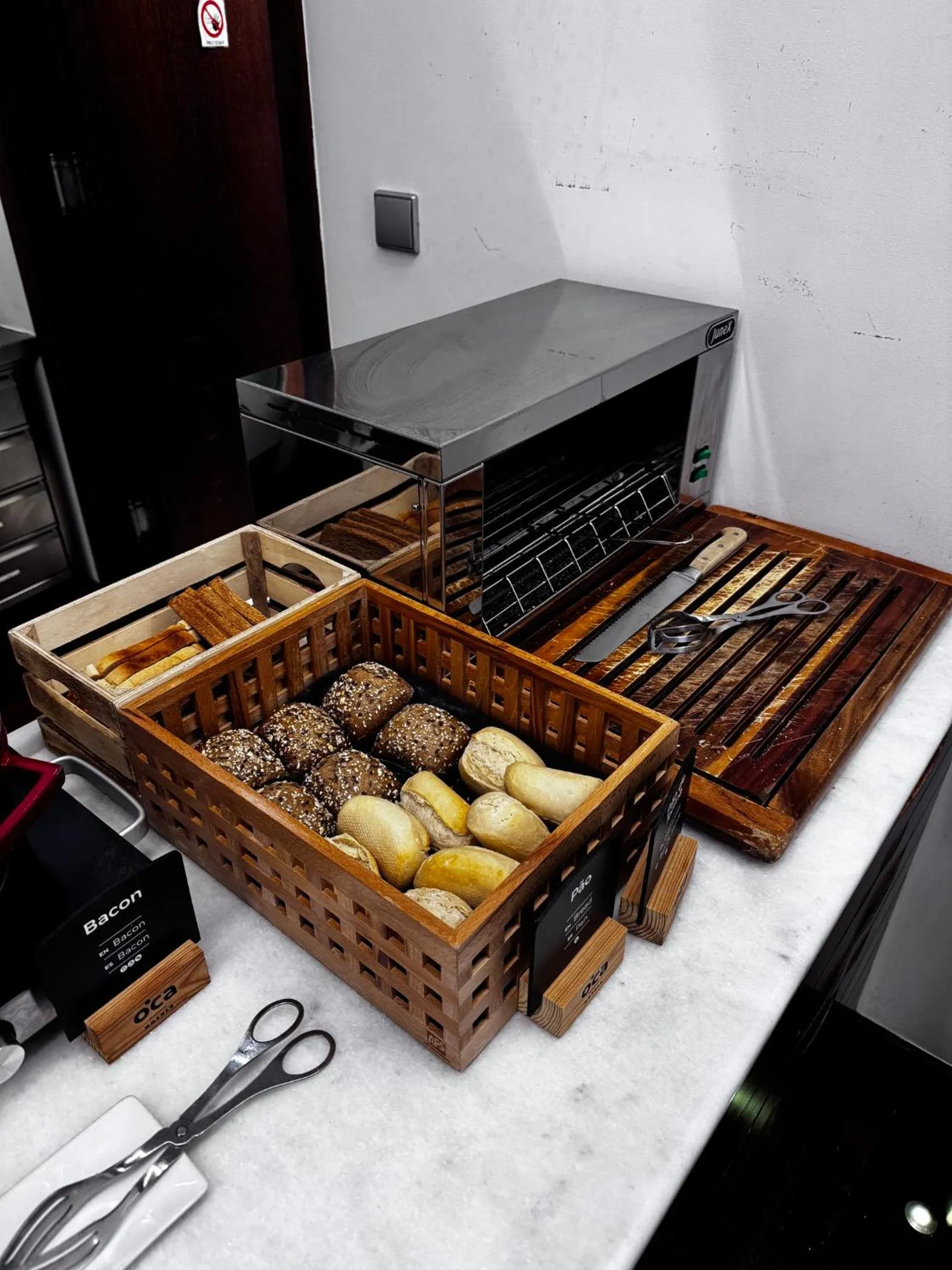 Breakfast in Oca Ribeira do Porto Hotel