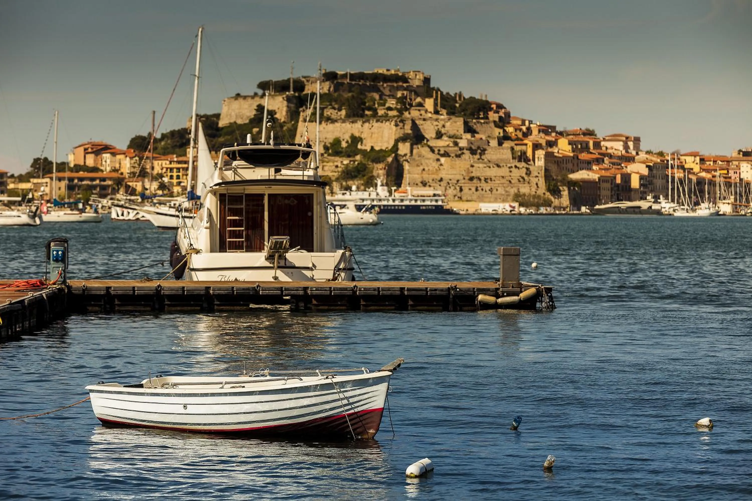 Facade/entrance in Hotel Airone isola d'Elba