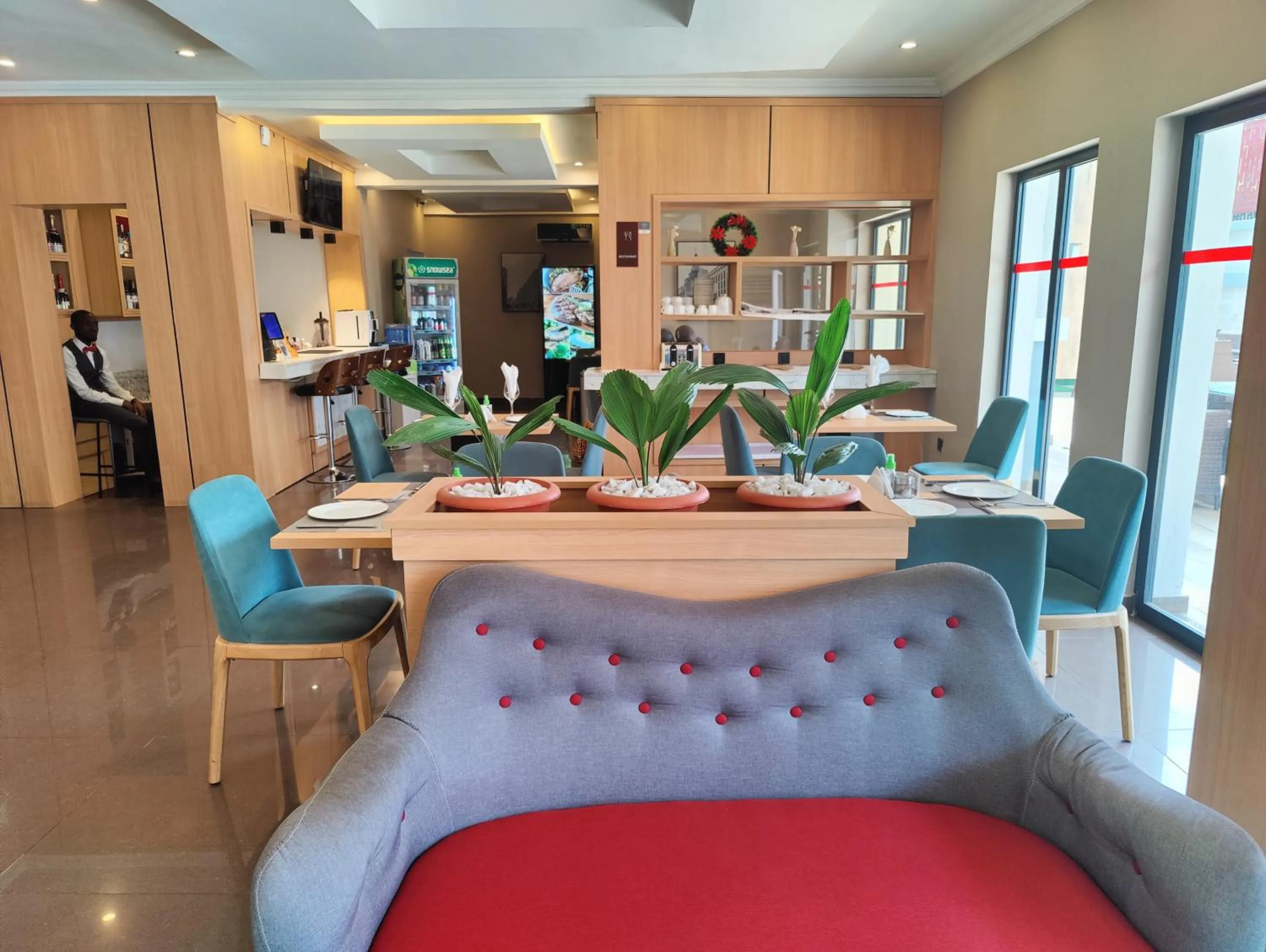 Seating area in Ivy Hotel Emerald