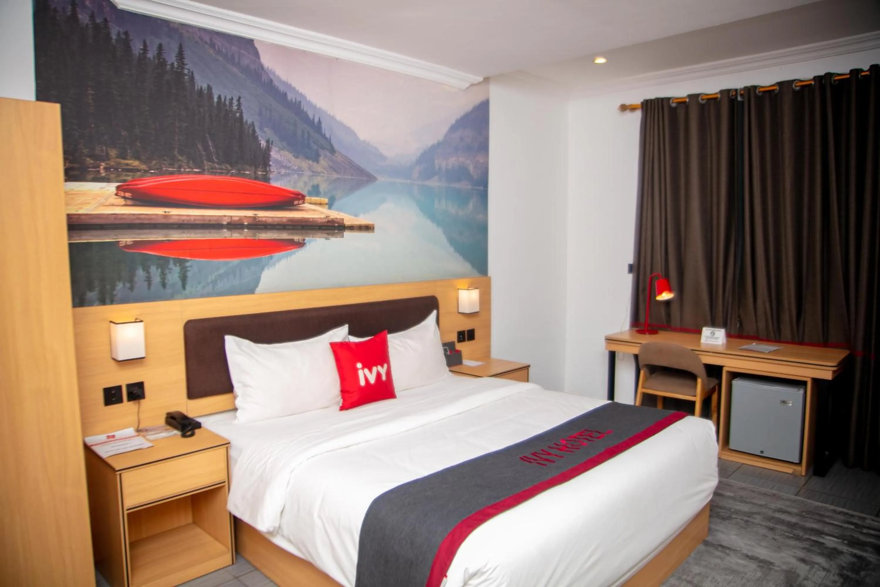 Bed in Ivy Hotel Emerald