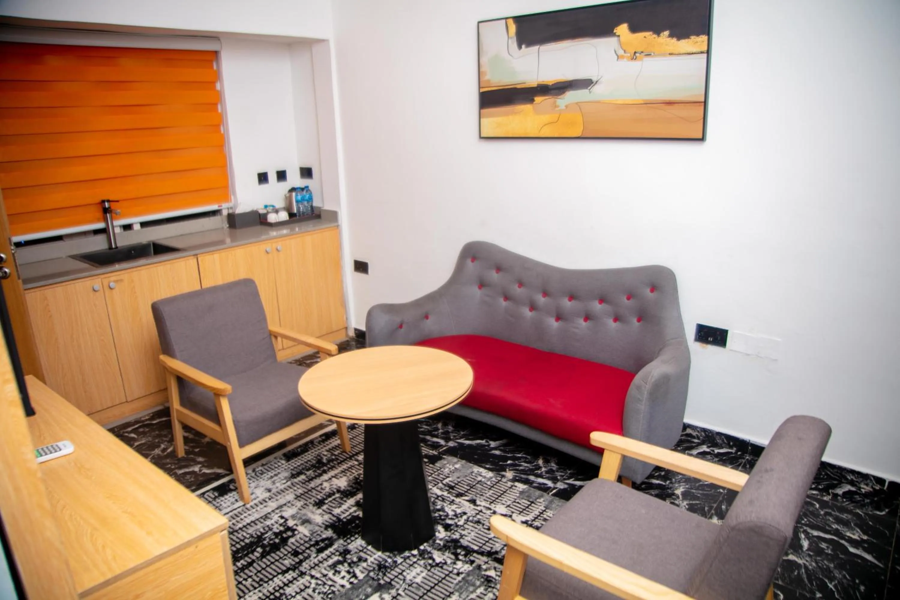 Bed in Ivy Hotel Emerald