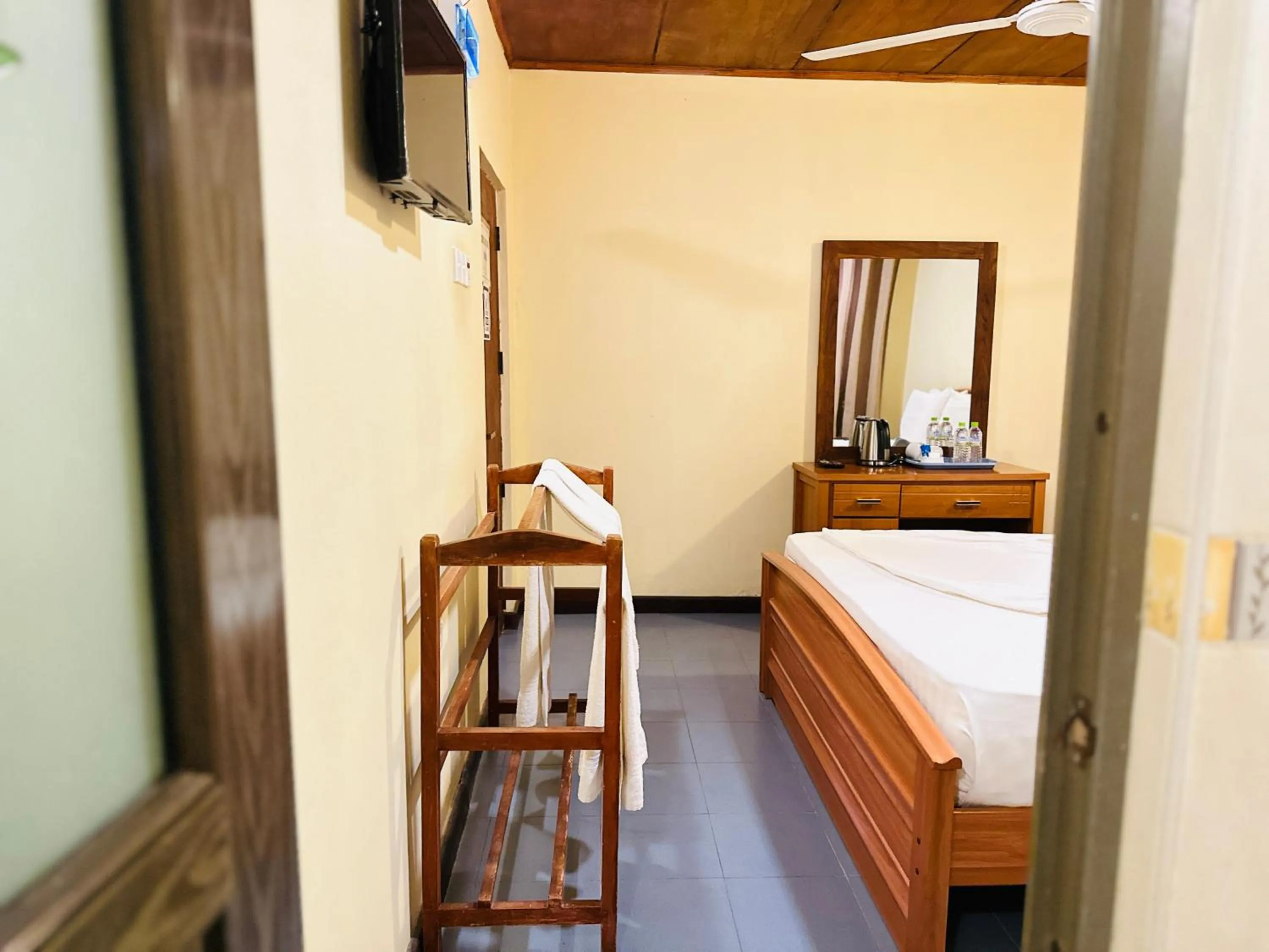 Bed in Gamodh Citadel Resort