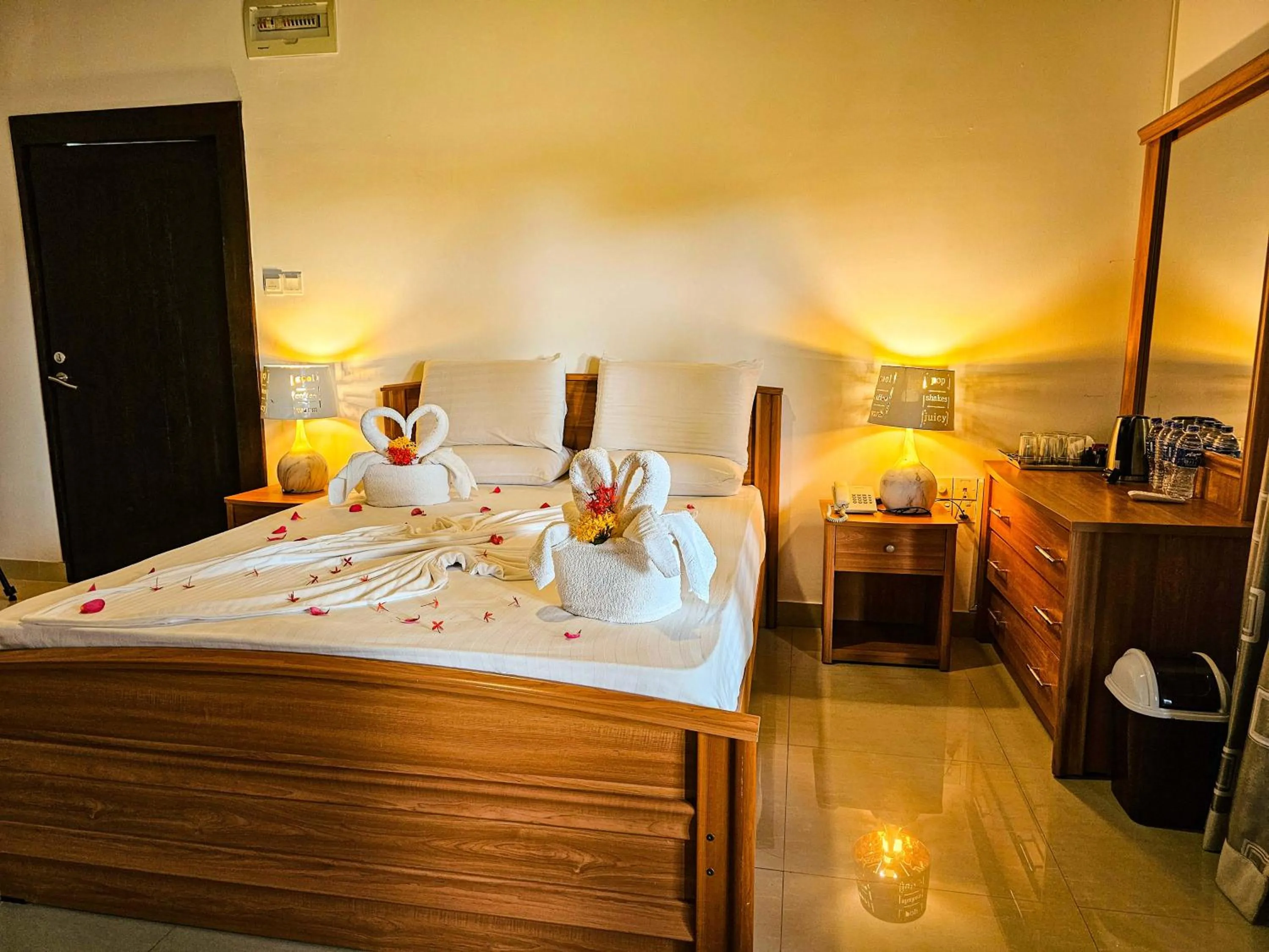 Bed in Gamodh Citadel Resort