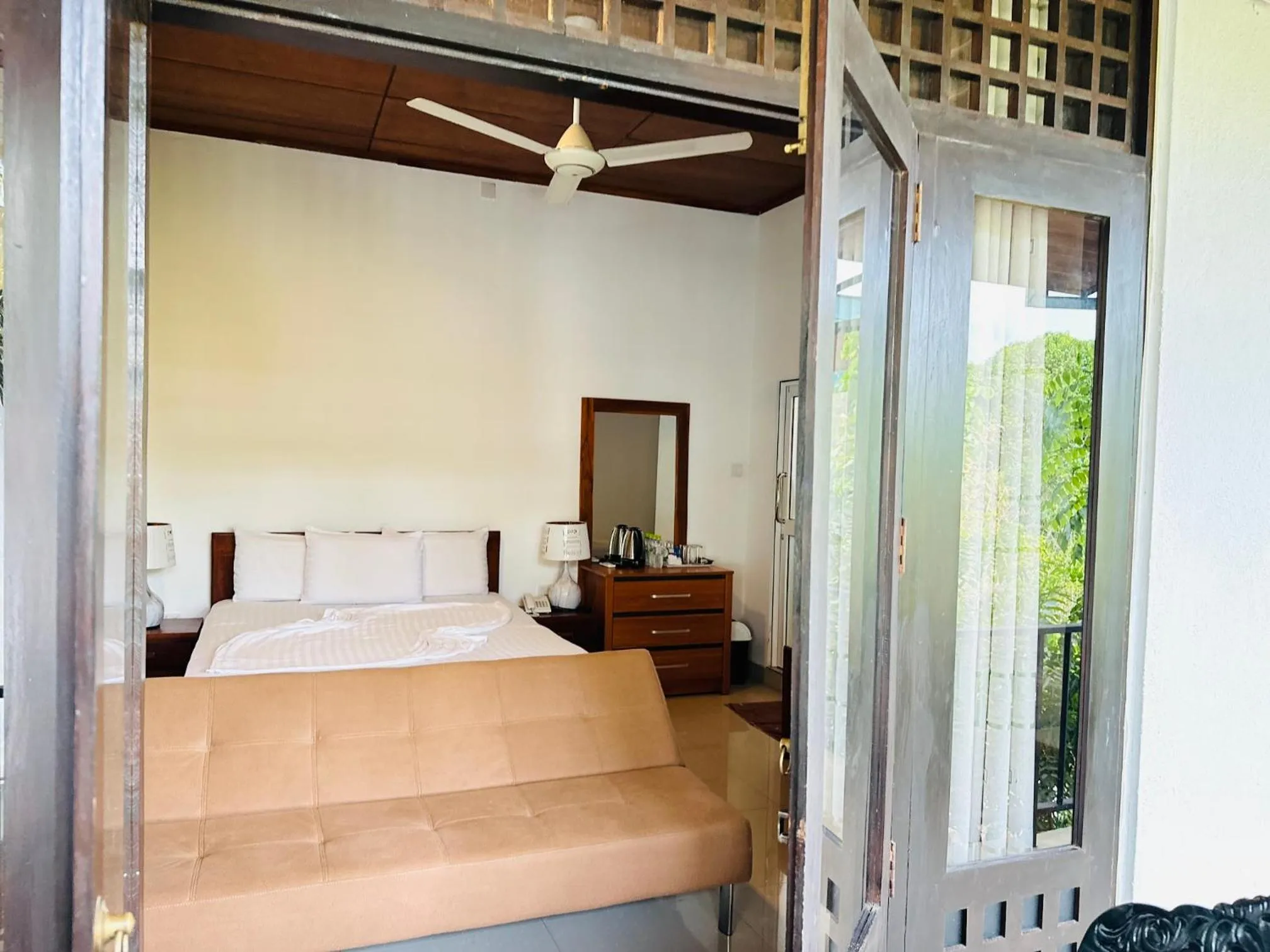 Bed in Gamodh Citadel Resort