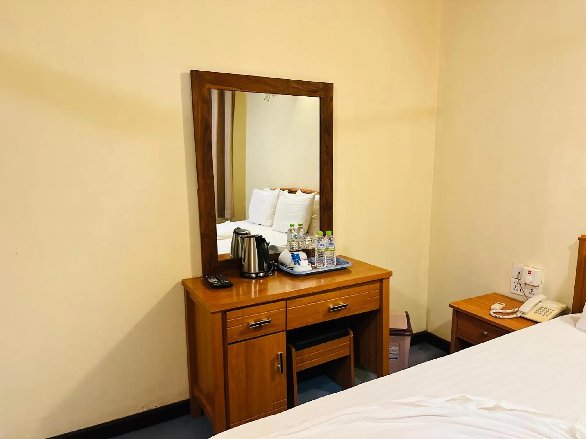 Bed in Gamodh Citadel Resort