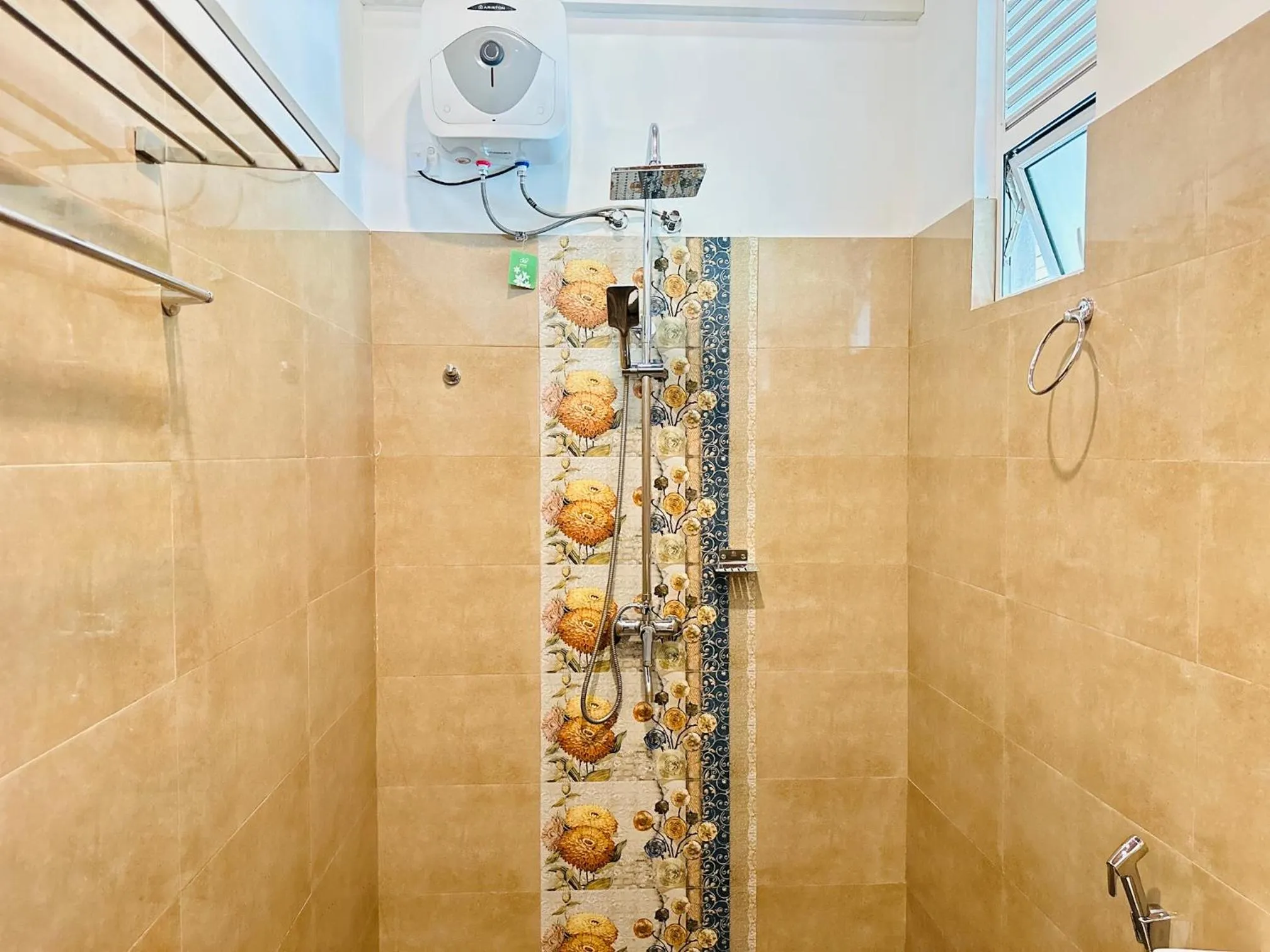 Shower in Gamodh Citadel Resort