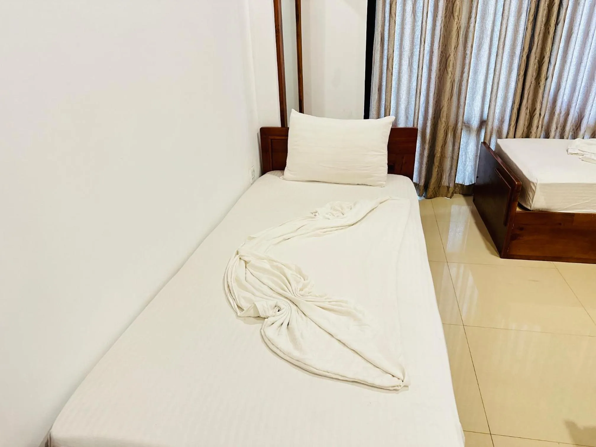 Bed in Gamodh Citadel Resort