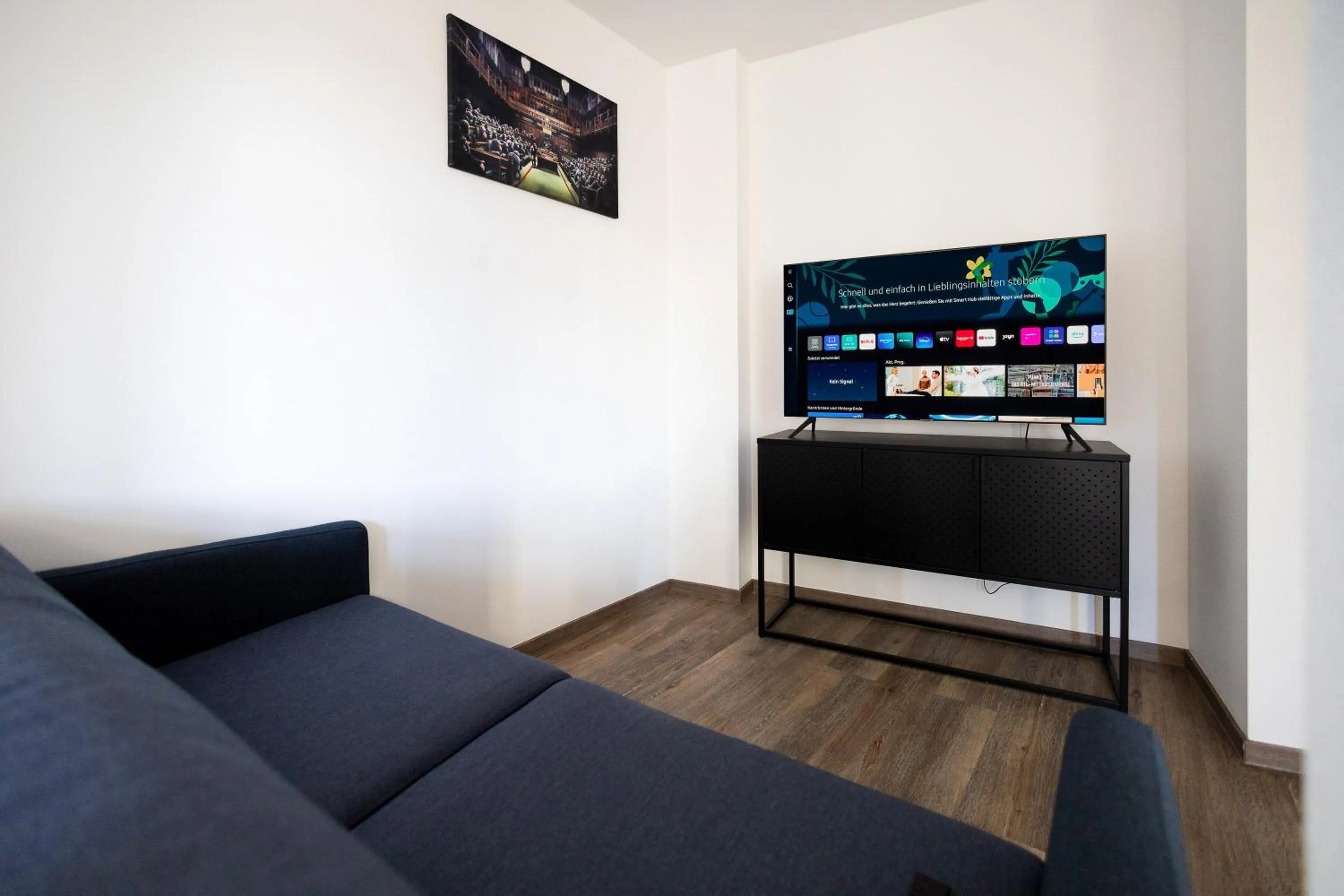 TV and multimedia in Apartments am Neuen Theater - Altstadt - Zentral - Küche - Wifi - Powered by Ko-Living