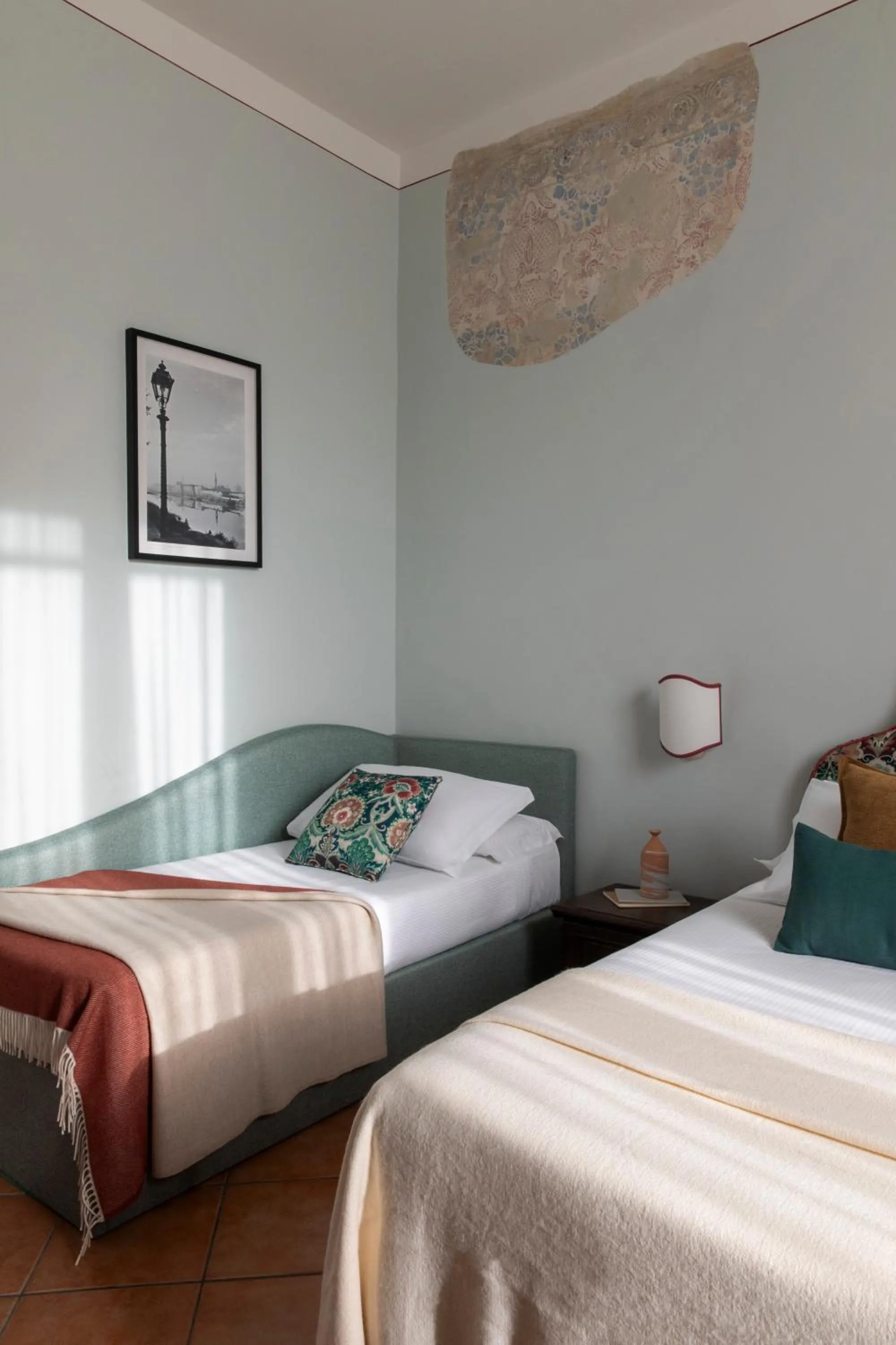 Bed in Hotel Galileo