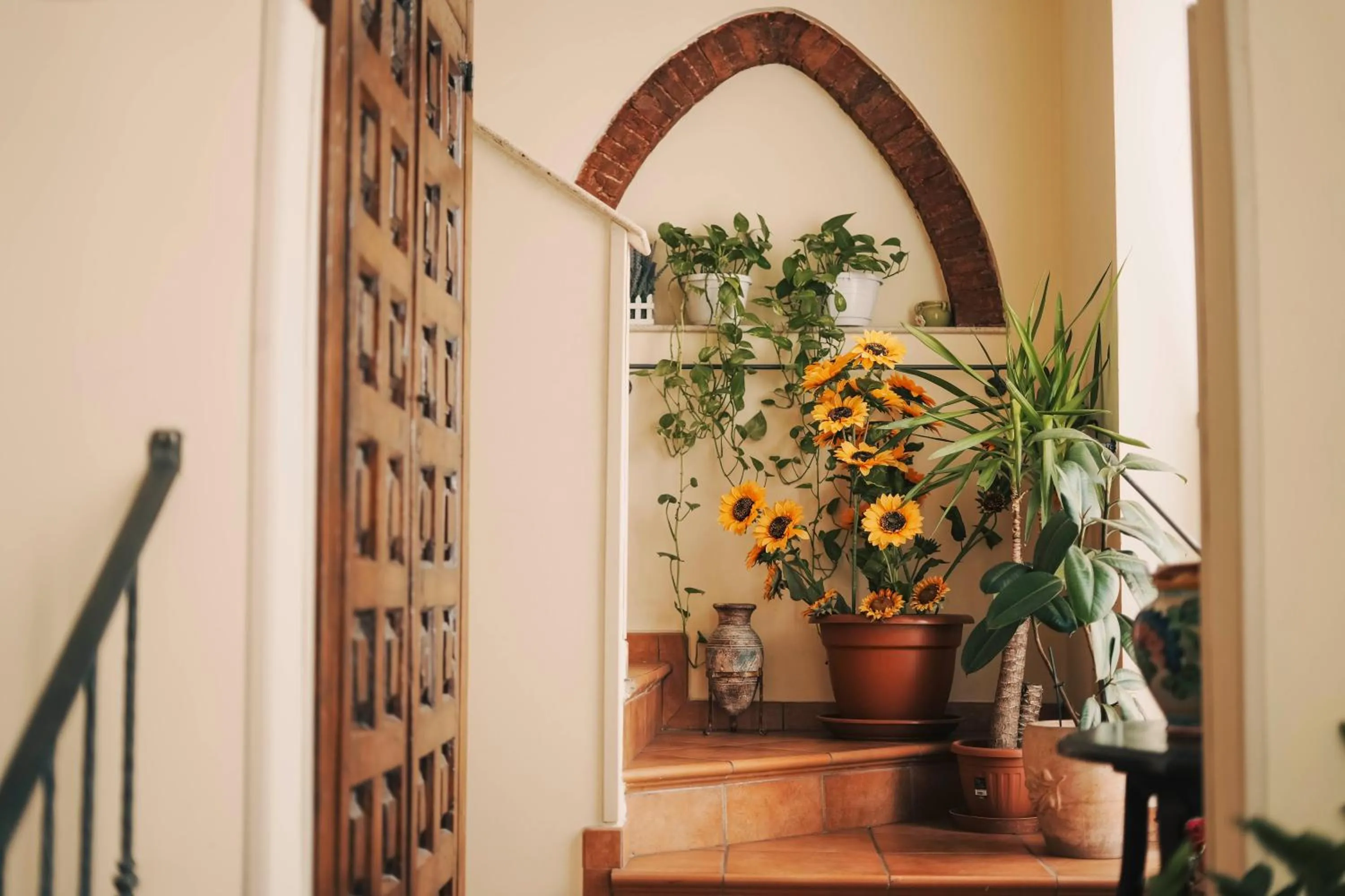 Communal lounge/ TV room in Hotel Galileo