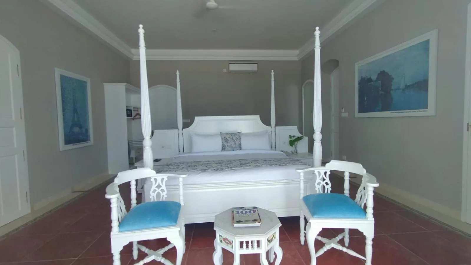 Bed in Villa Cavi