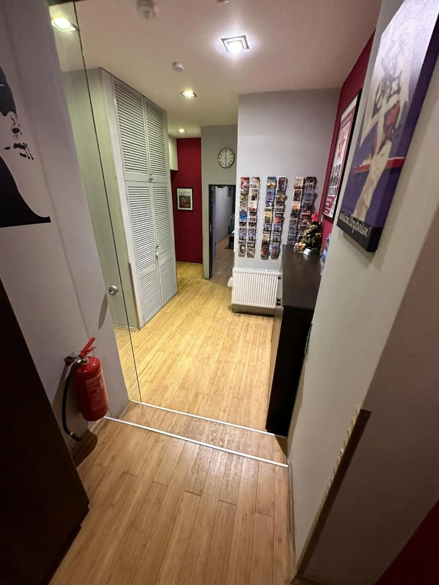 Facade/entrance in Central Studios