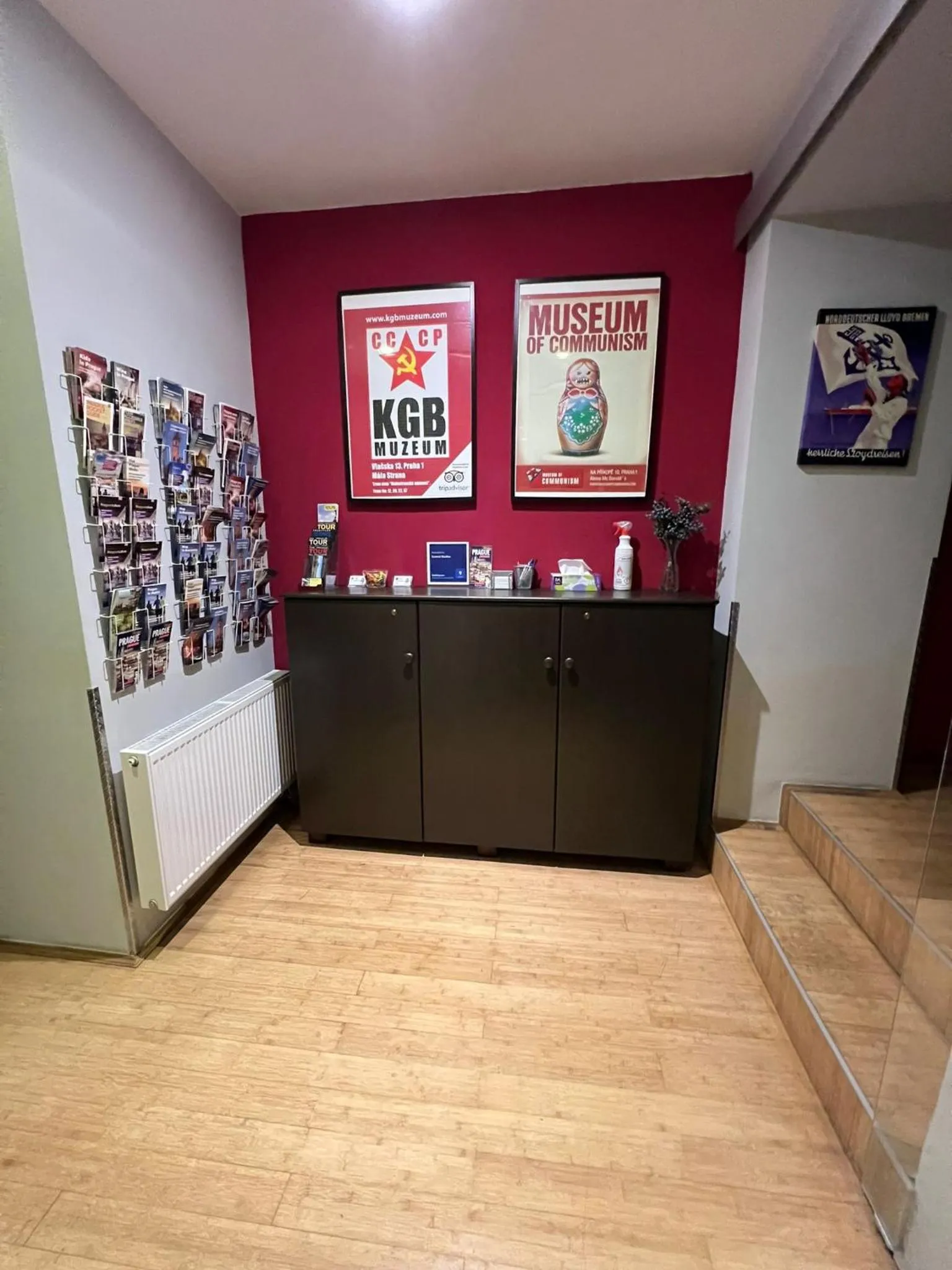 Facade/entrance in Central Studios