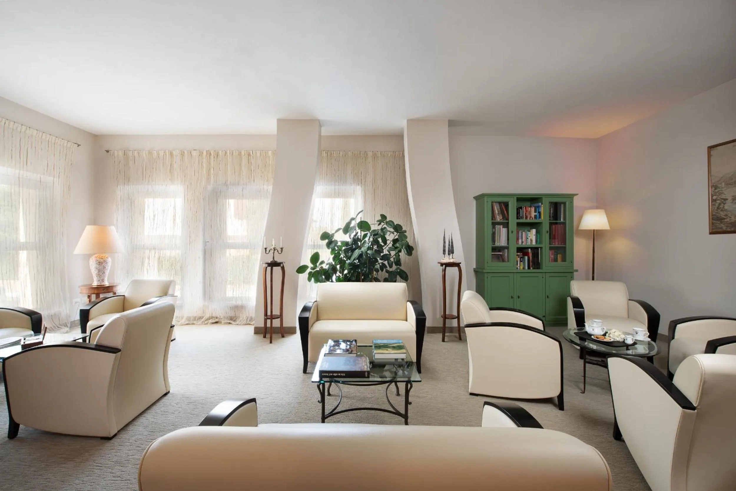 Communal lounge/ TV room in Hotel Corsignano