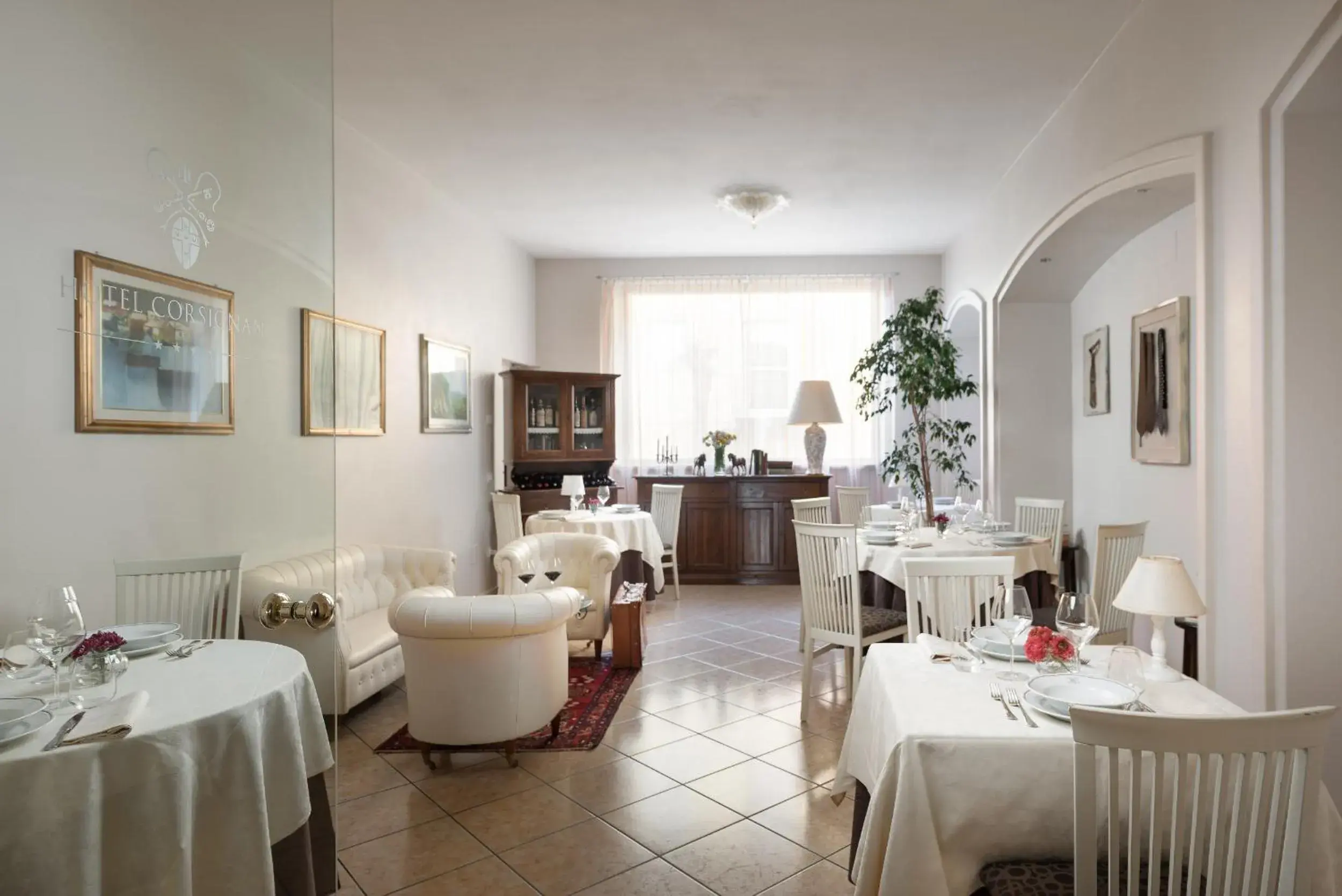 Restaurant/places to eat in Hotel Corsignano Restaurant/places to eat in Hotel Corsignano