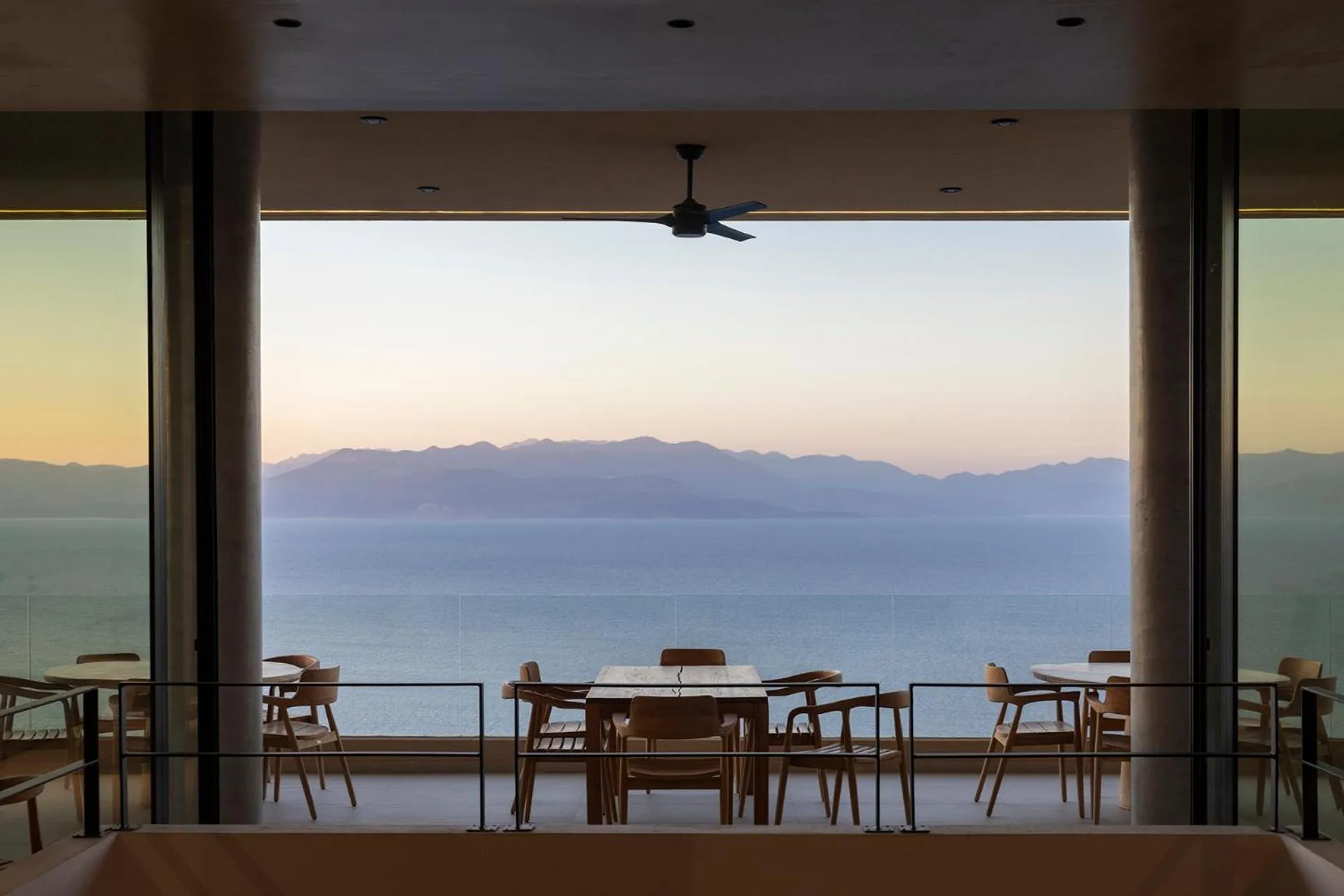 Lunch in ​Le Grand Bleu Resort