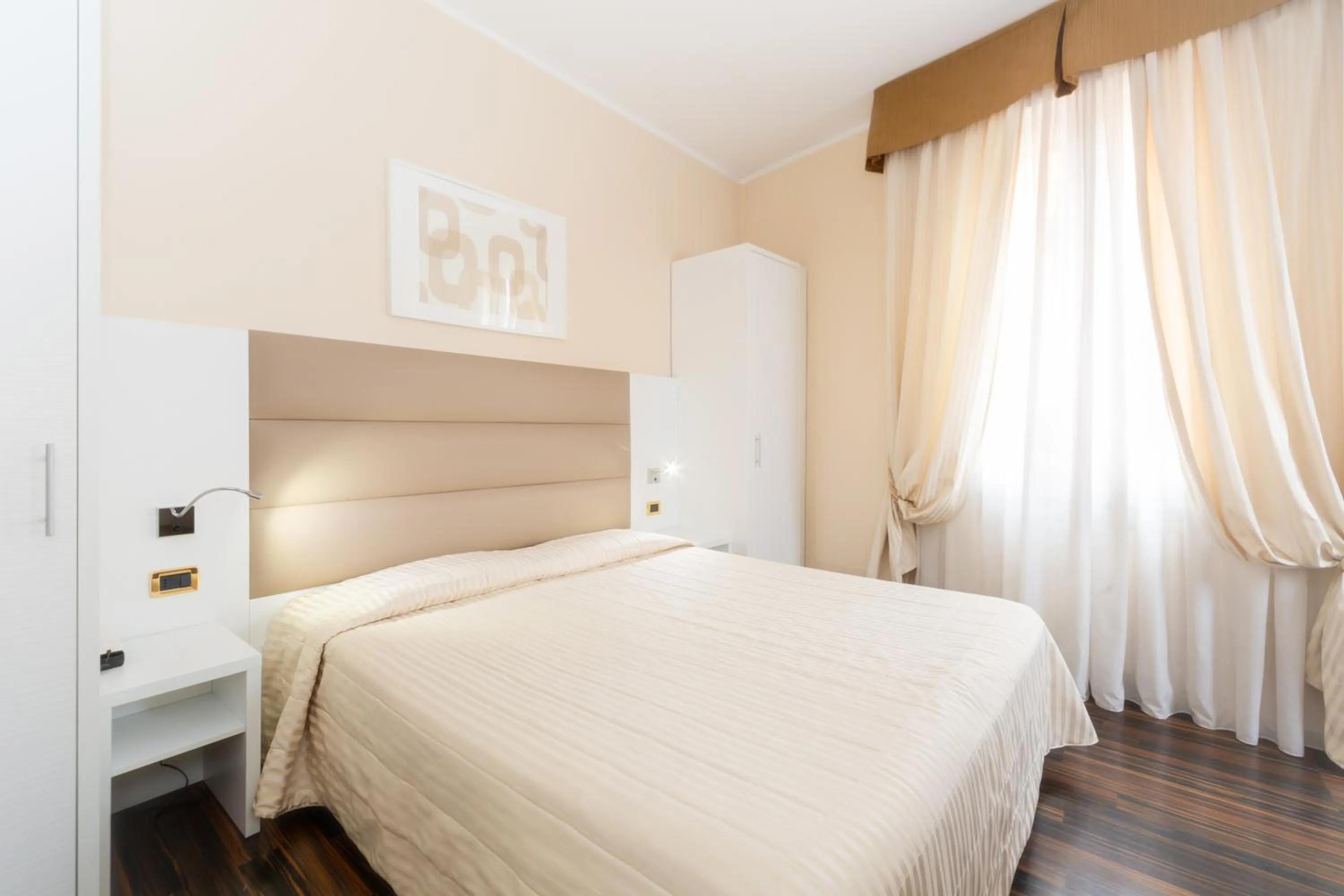 Bed in Hotel University