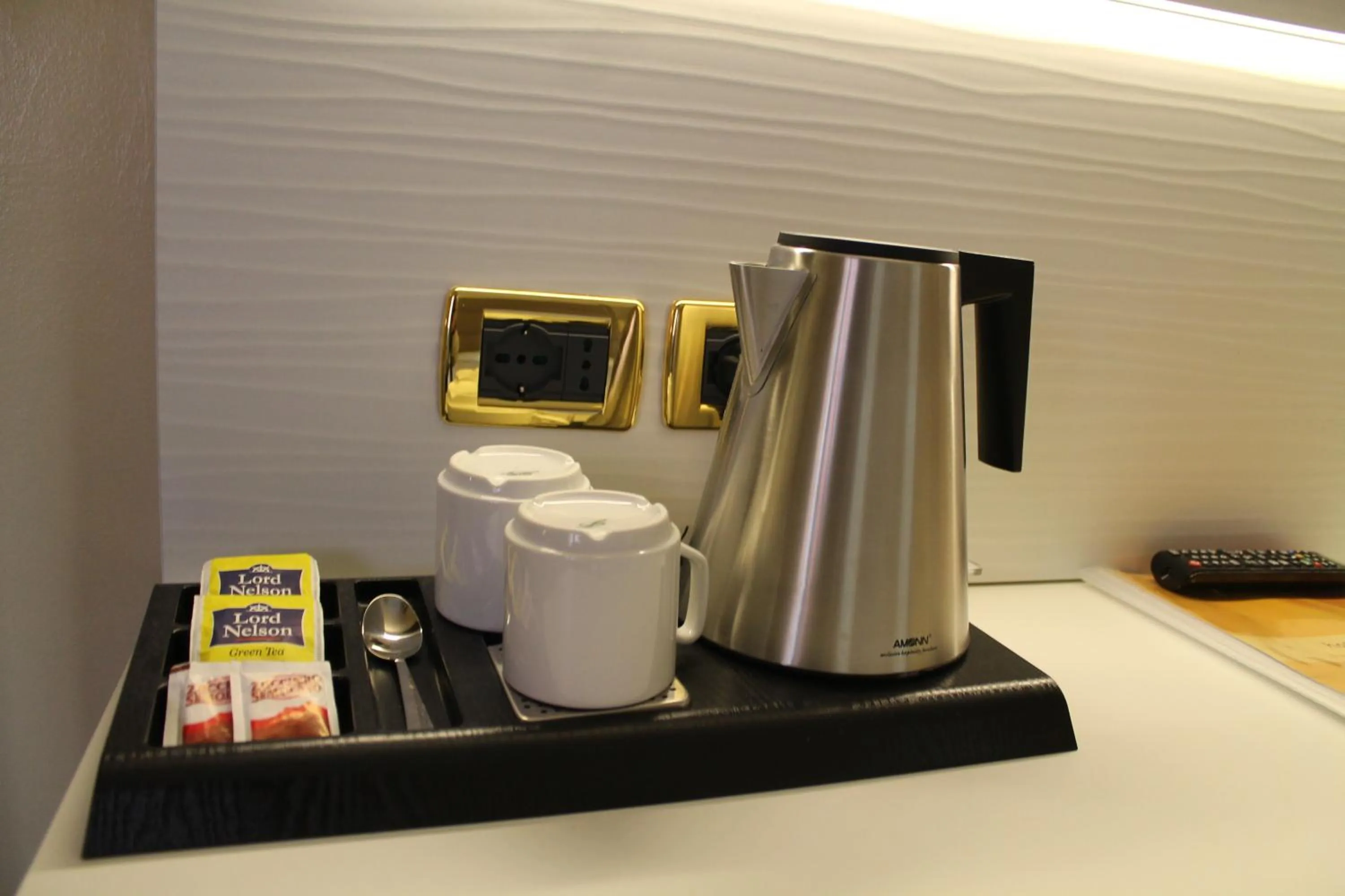 Photo of the whole room in Hotel University