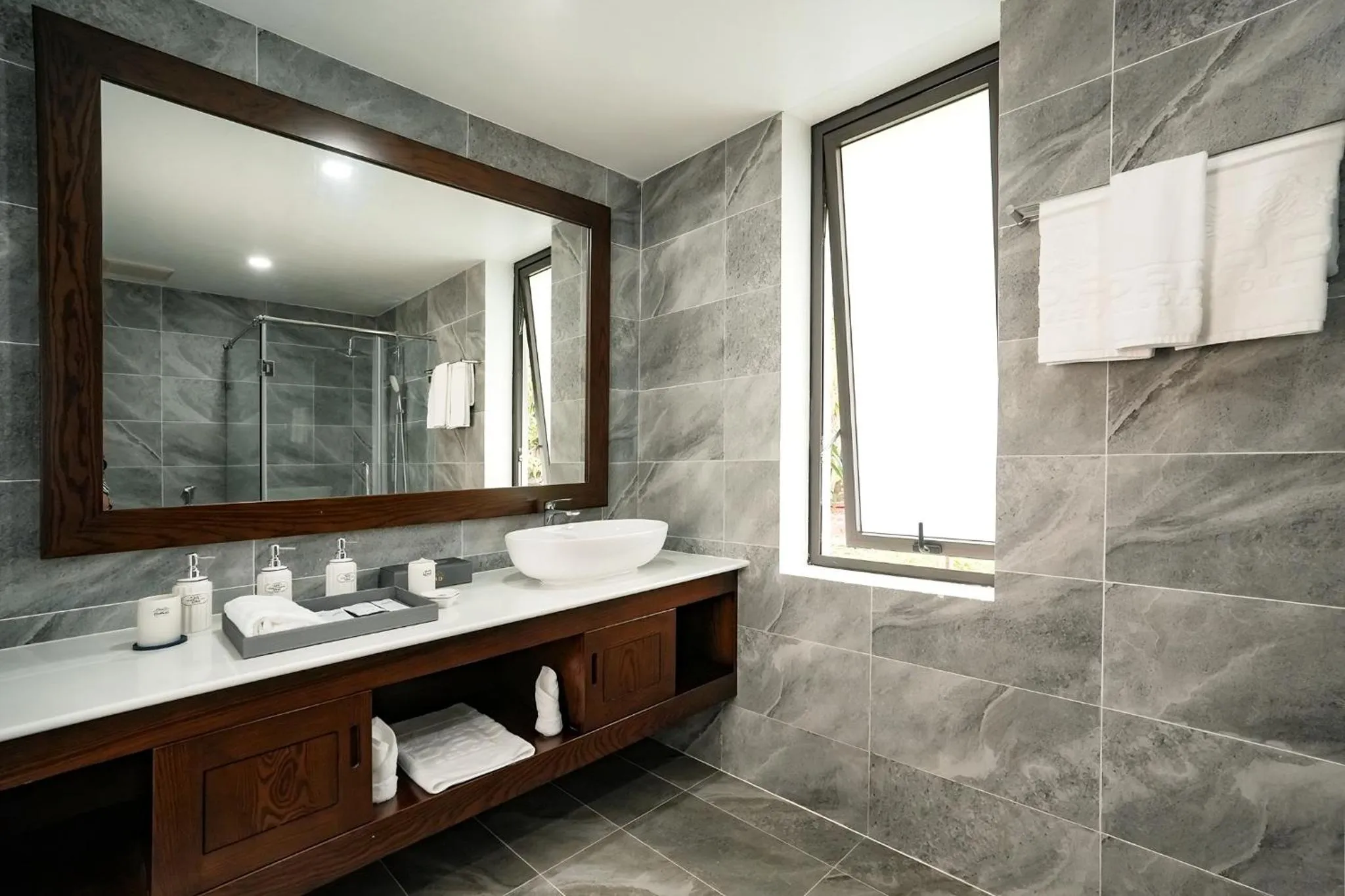 Bathroom in DAD Resort Phú Quốc