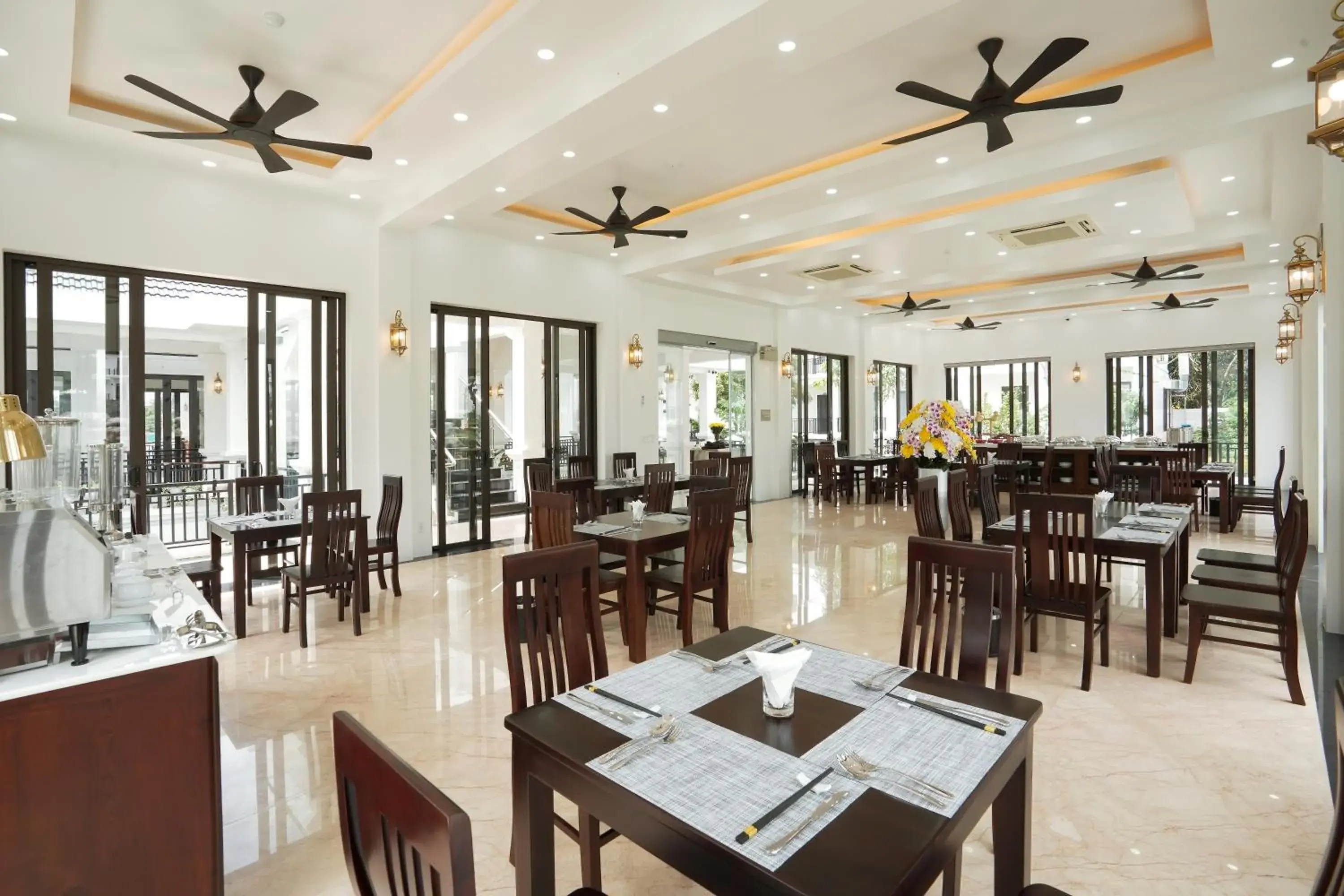 Restaurant/places to eat in DAD Resort Phú Quốc Restaurant/places to eat in DAD Resort Phú Quốc