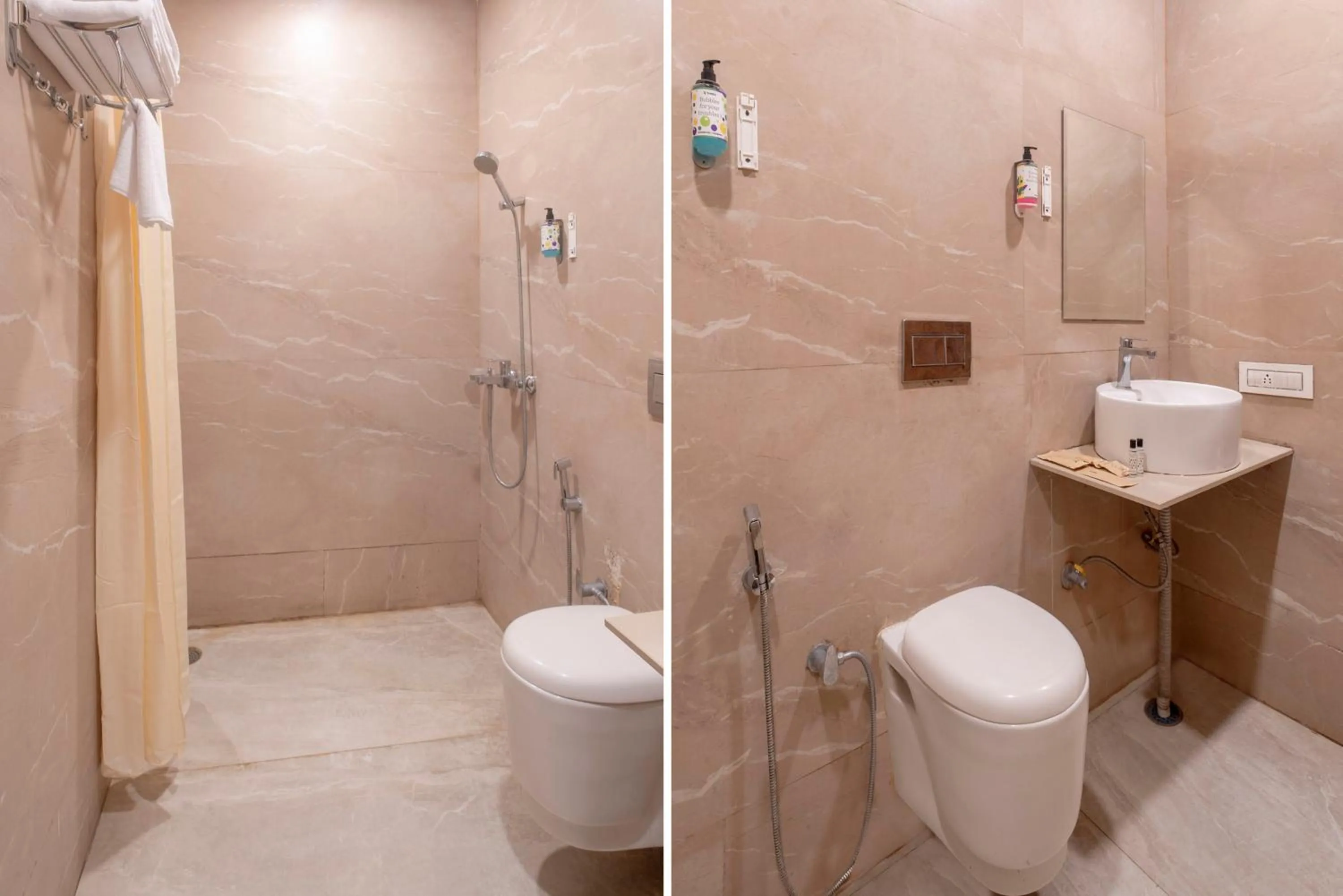 Bathroom in Treebo The Mountain Deer Valley Near PGI