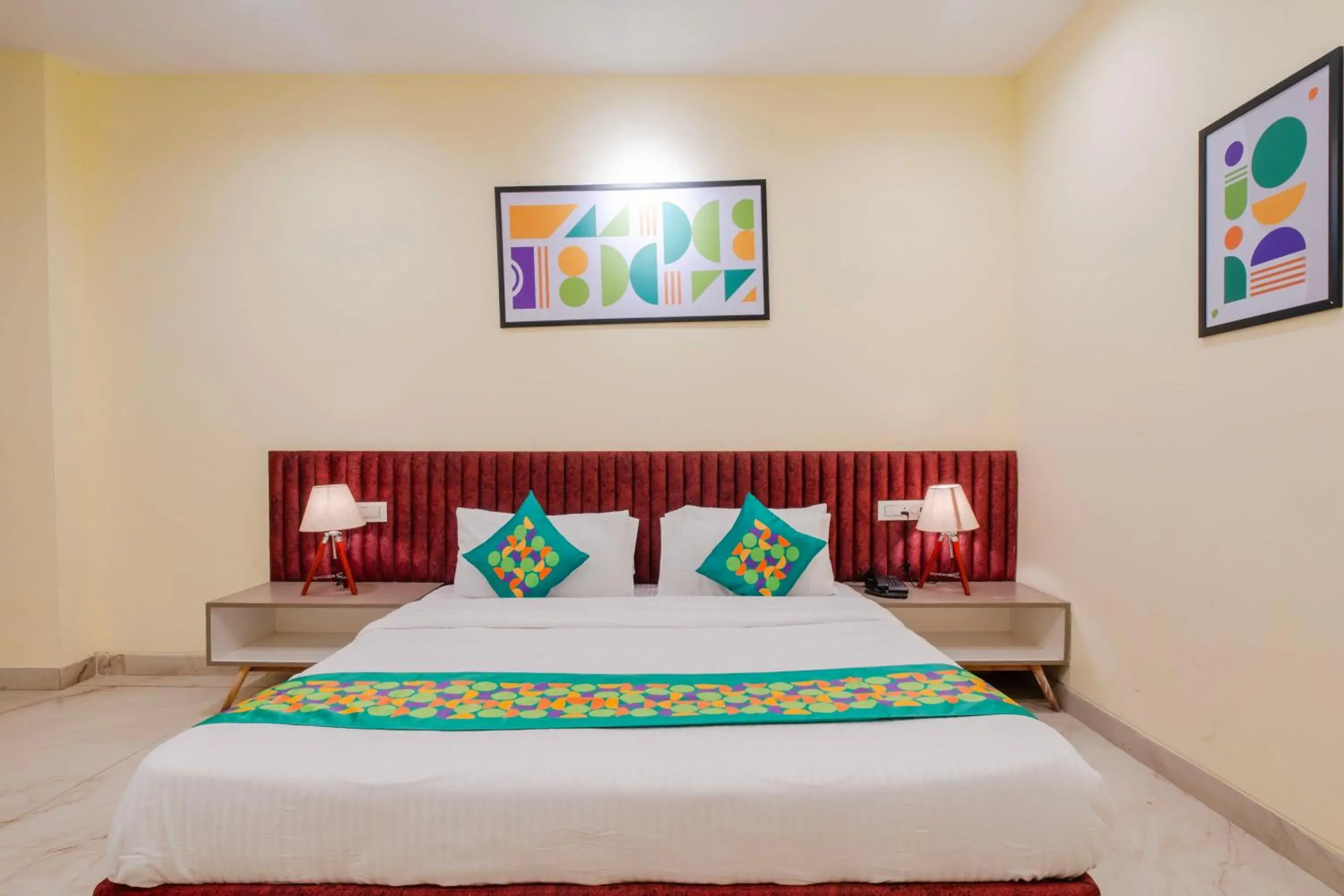 Bedroom, Bed in Treebo The Mountain Deer Valley Near PGI Bedroom, Bed in Treebo The Mountain Deer Valley Near PGI