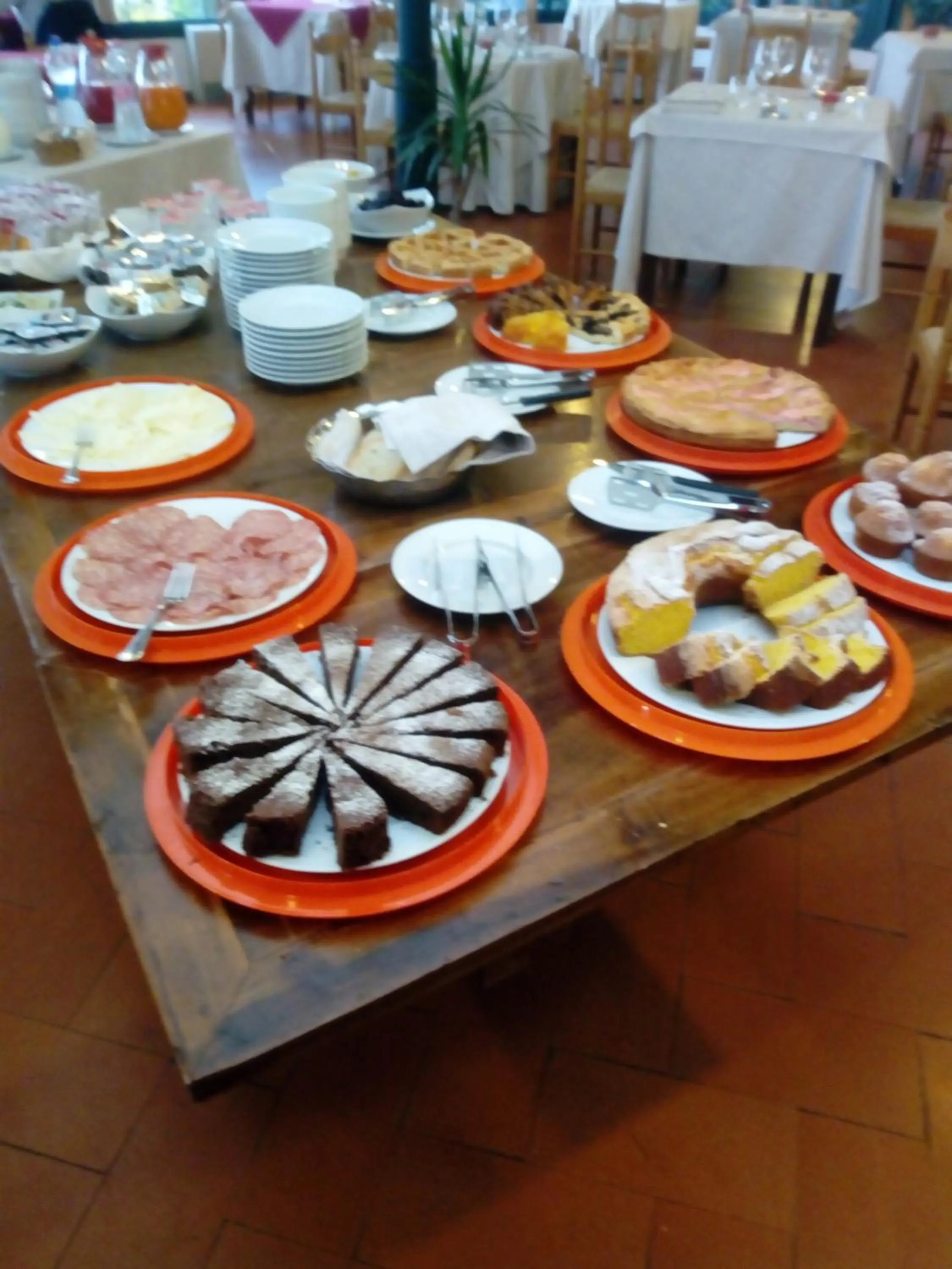 Restaurant/places to eat in Hotel Scilla