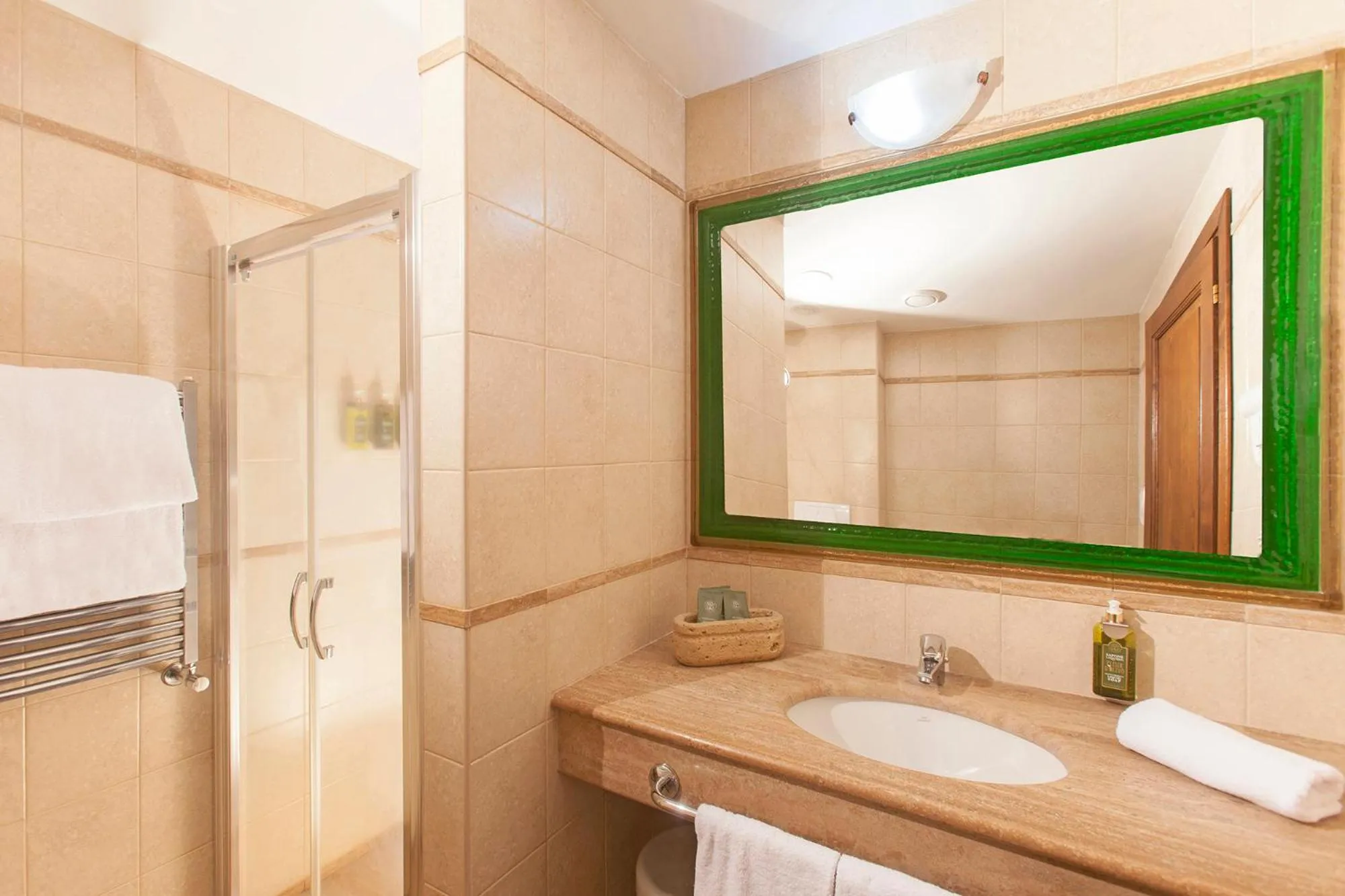 Bathroom in Sovana Hotel & Resort