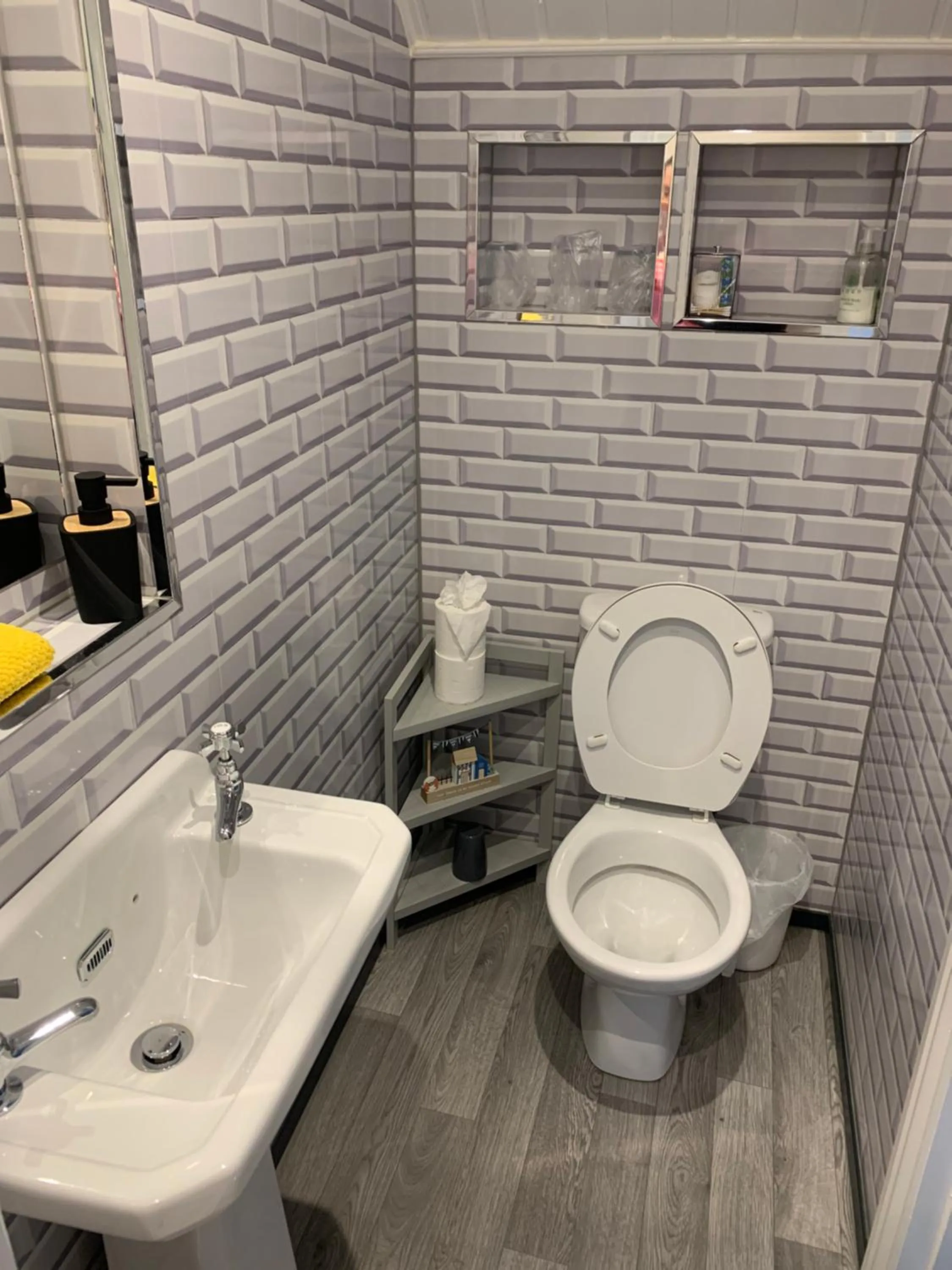 Neptunes Rest Guest Hotel