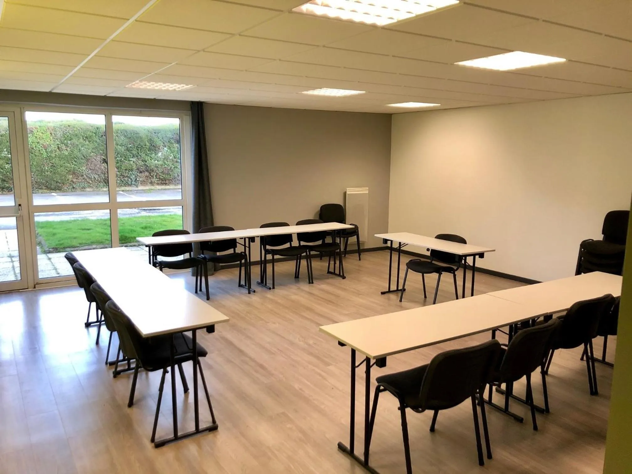 Business facilities in Ibis budget Brest Sud Plougastel - Hôtel rénové