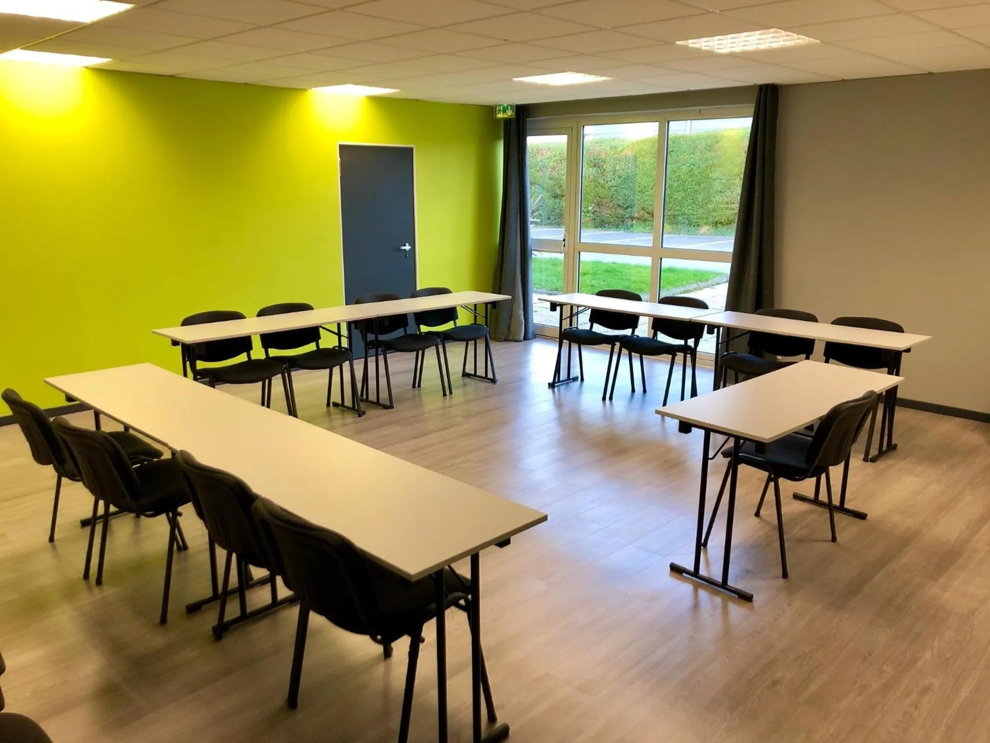 Business facilities in Ibis budget Brest Sud Plougastel - Hôtel rénové