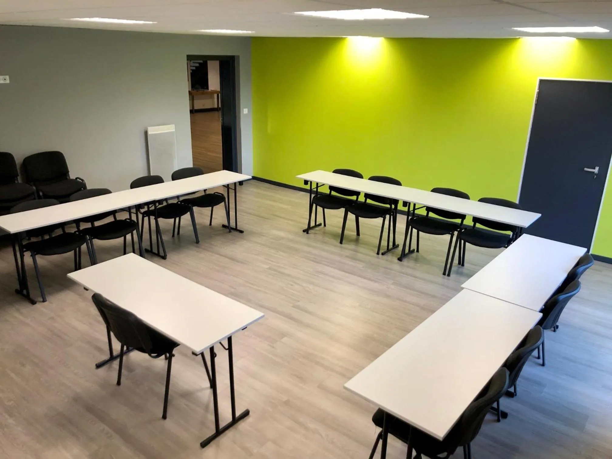 Business facilities in Ibis budget Brest Sud Plougastel - Hôtel rénové