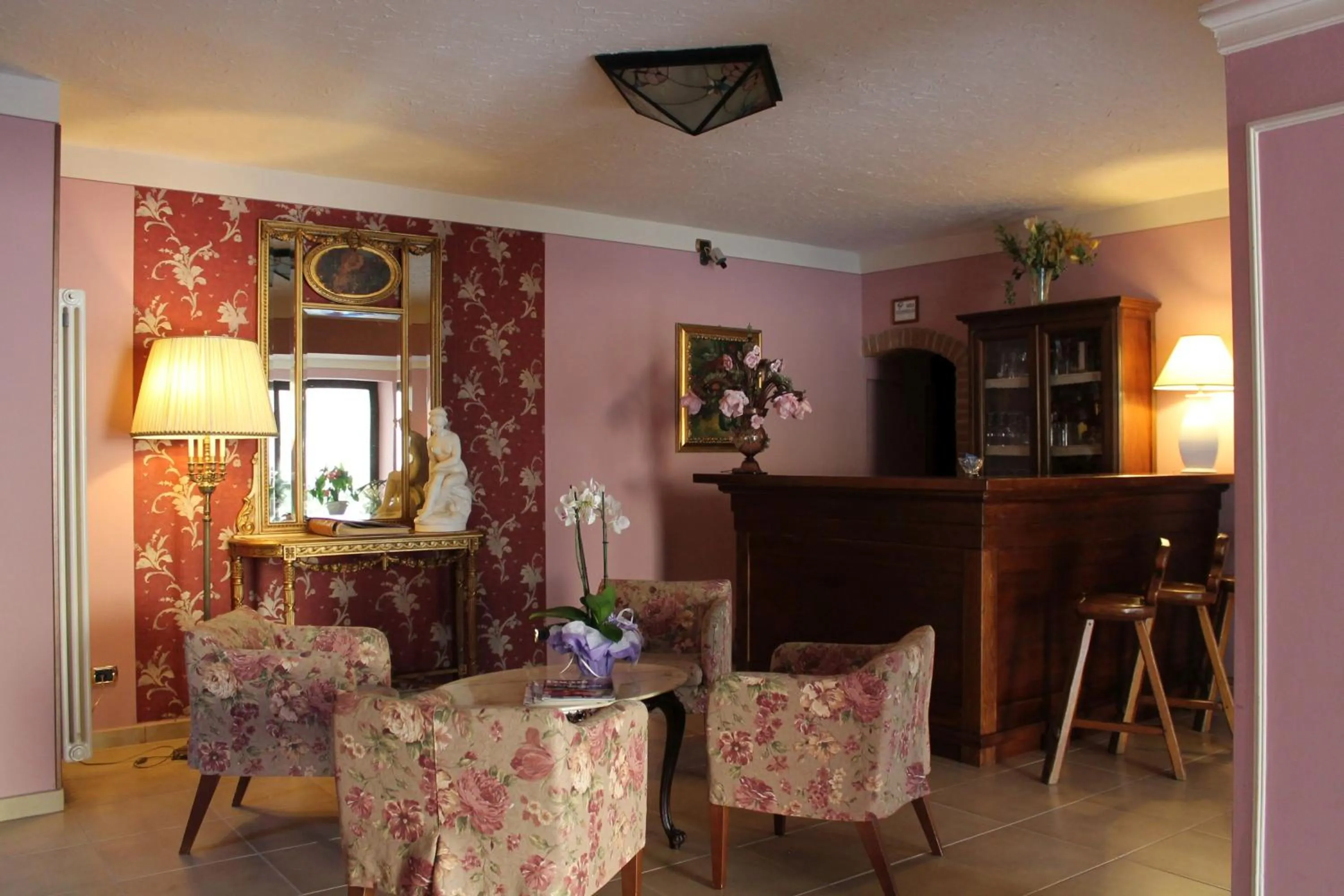 Lounge or bar in Hotel Monna Lisa