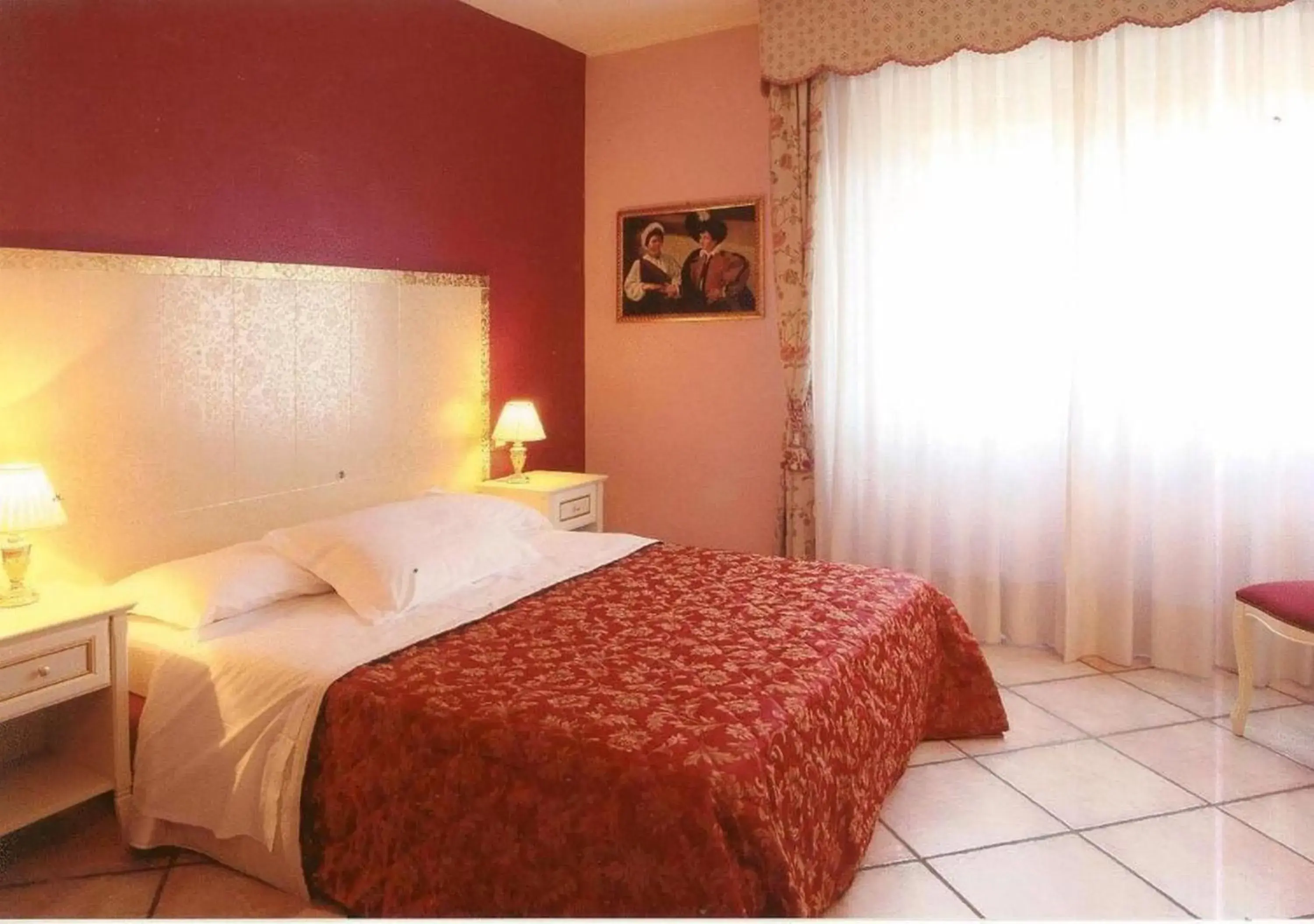 Standard Double or Twin Room in Hotel Monna Lisa Standard Double or Twin Room in Hotel Monna Lisa