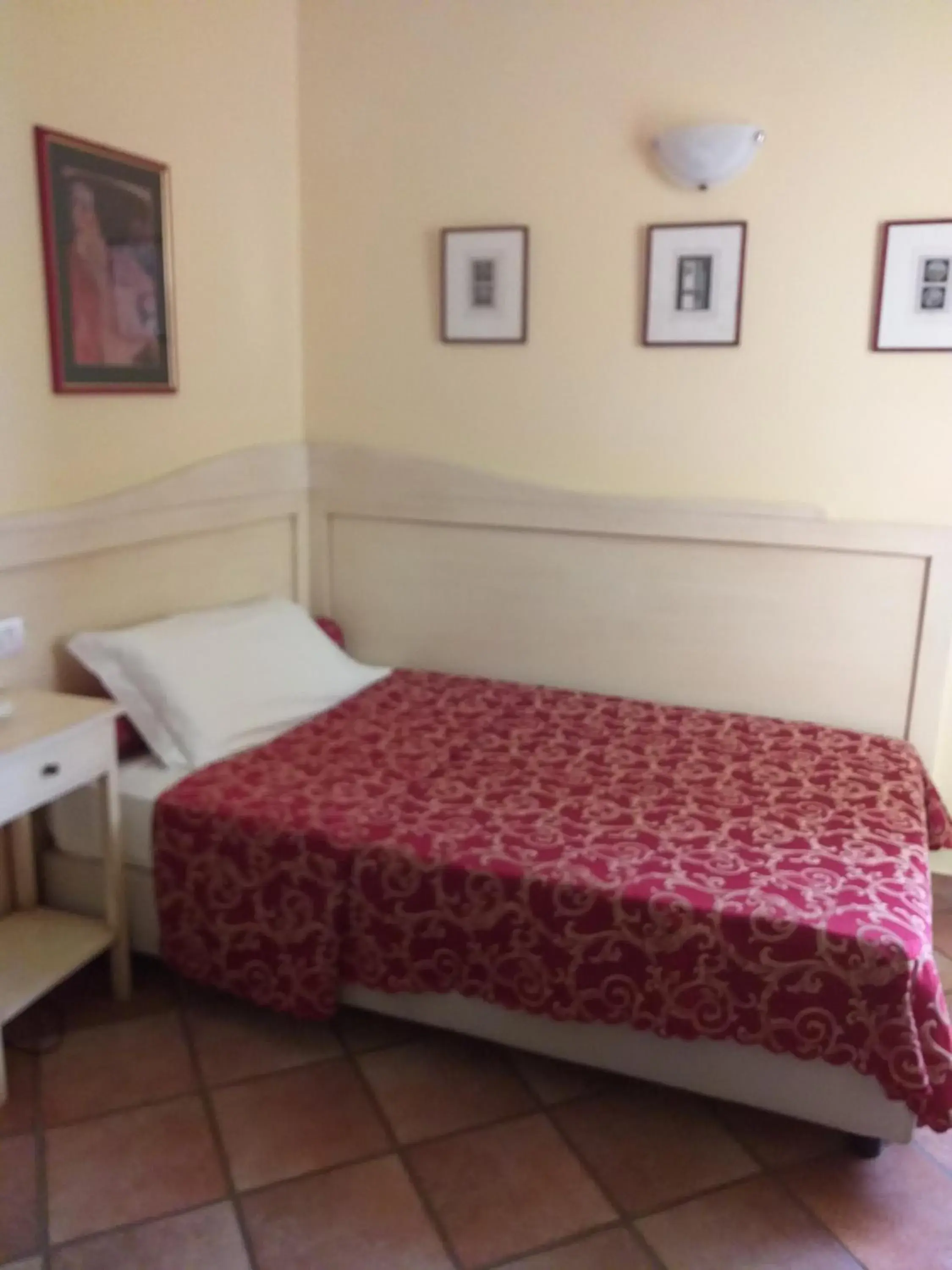 Single Room in Hotel Monna Lisa Single Room in Hotel Monna Lisa