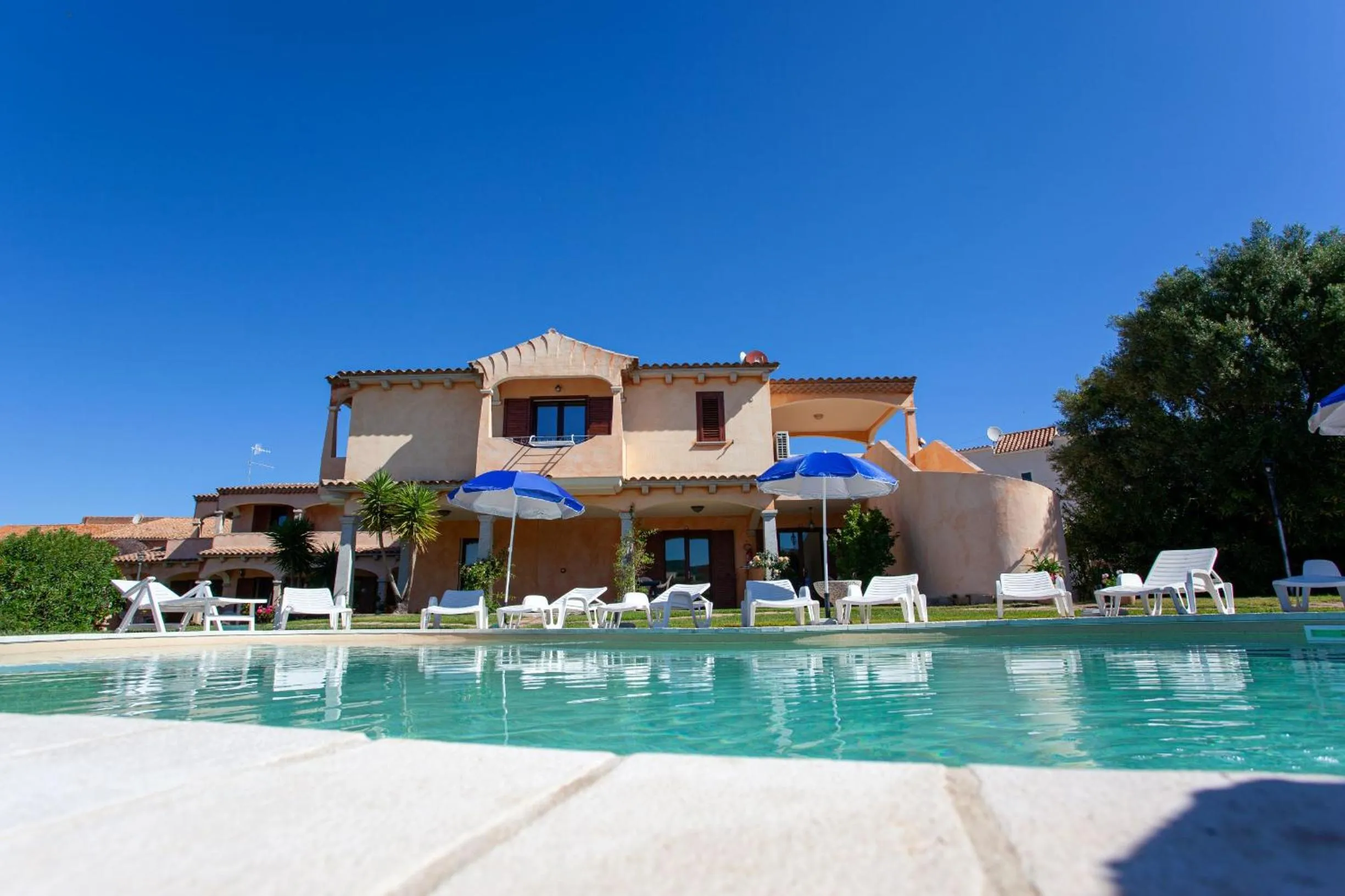 Property building in Il Viandante