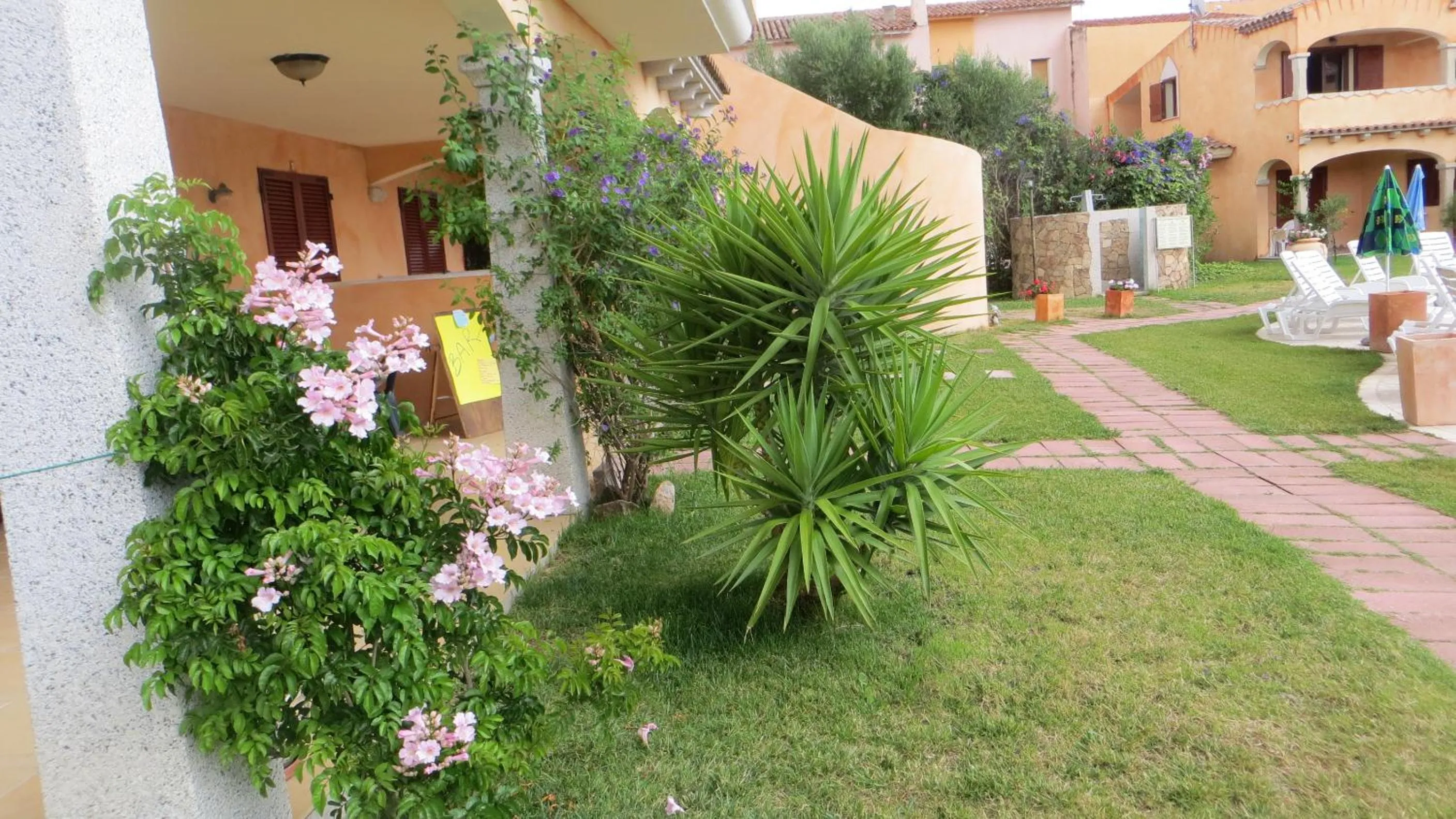 Garden view in Il Viandante