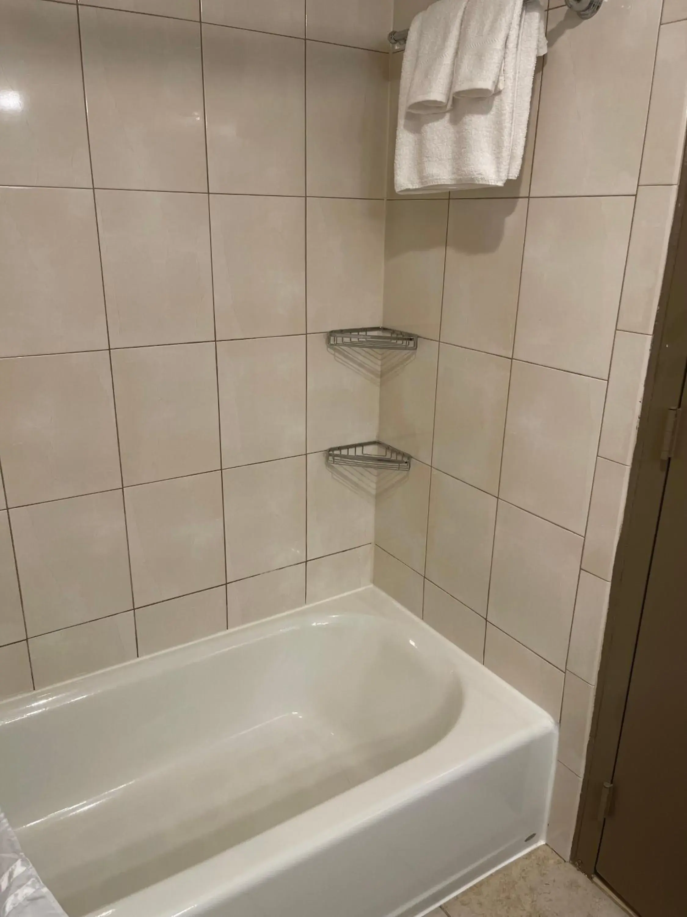 Bath in Grand Resort Hotel - Mt Laurel - Philadelphia Bath in Grand Resort Hotel - Mt Laurel - Philadelphia