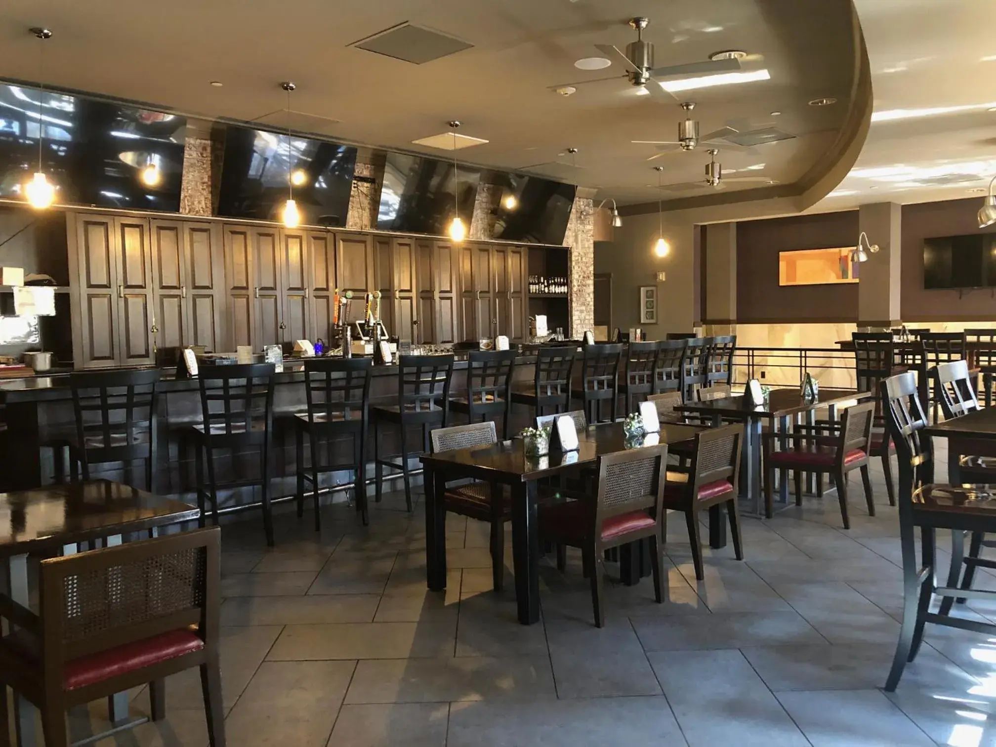 Restaurant/places to eat in Grand Resort Hotel - Mt Laurel - Philadelphia Restaurant/places to eat in Grand Resort Hotel - Mt Laurel - Philadelphia