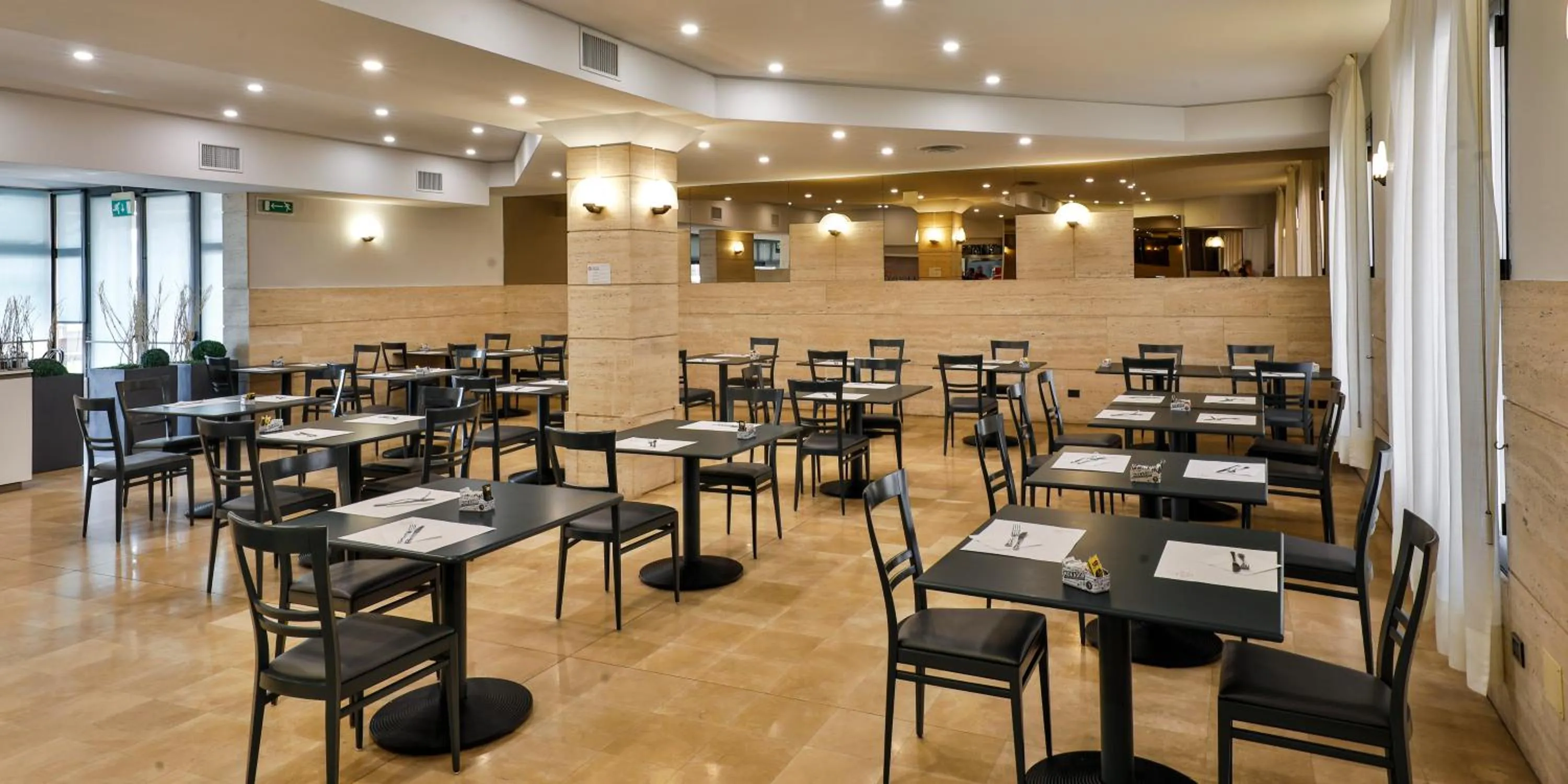 Breakfast in Hotel Molino Rosso