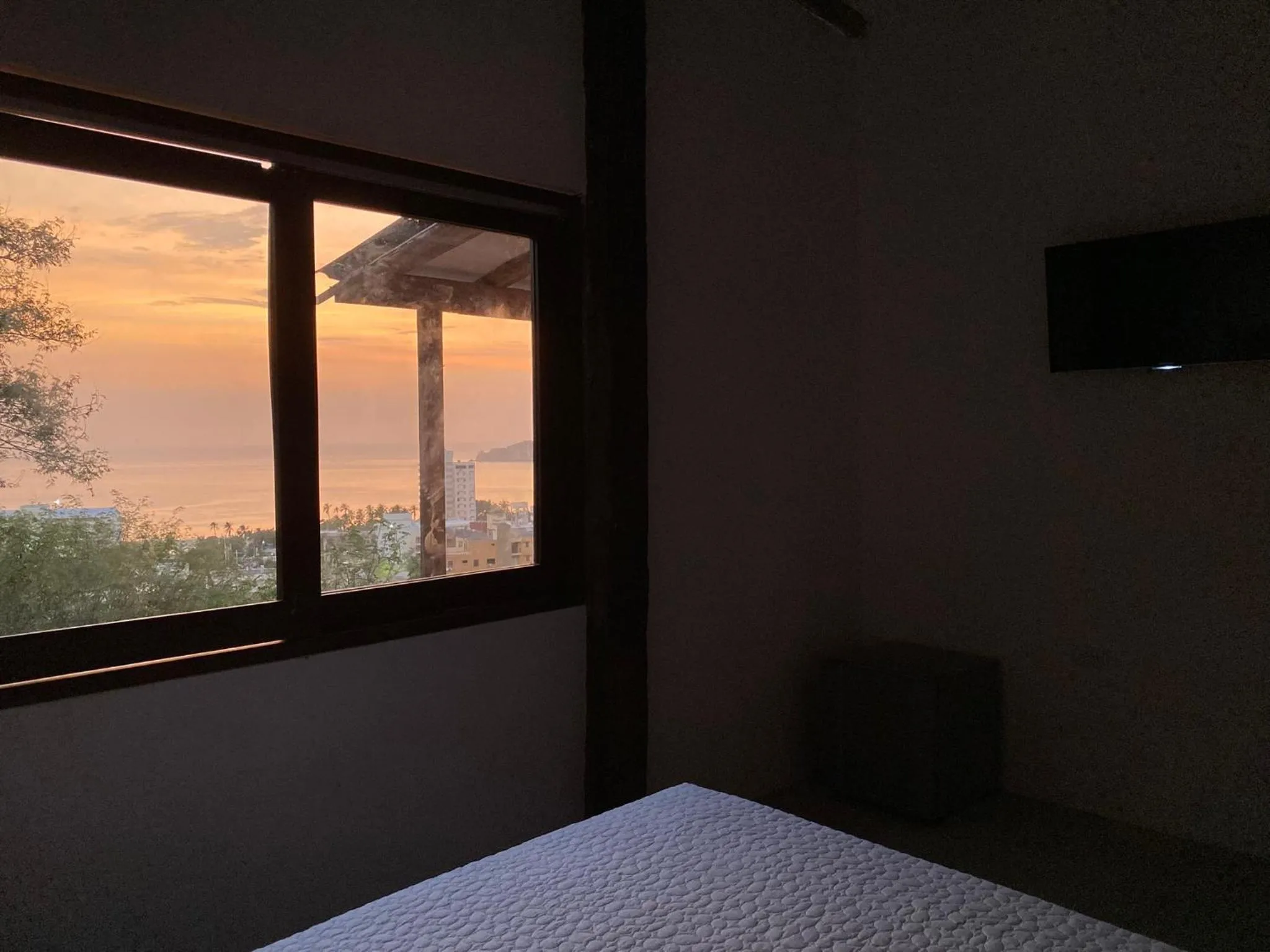 TV and multimedia, Bed in Akela Gaira Hotel