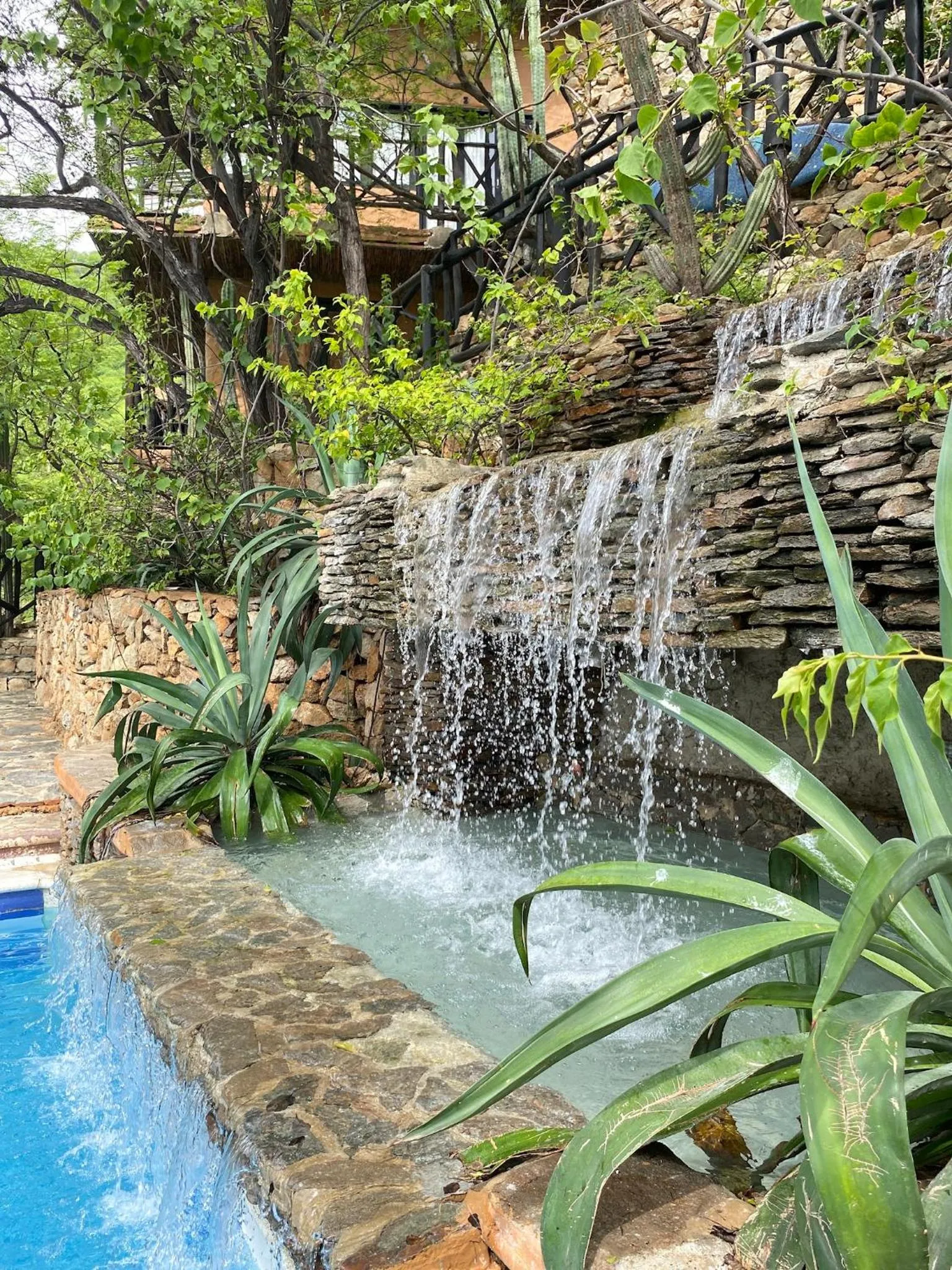 Swimming pool in Akela Gaira Hotel