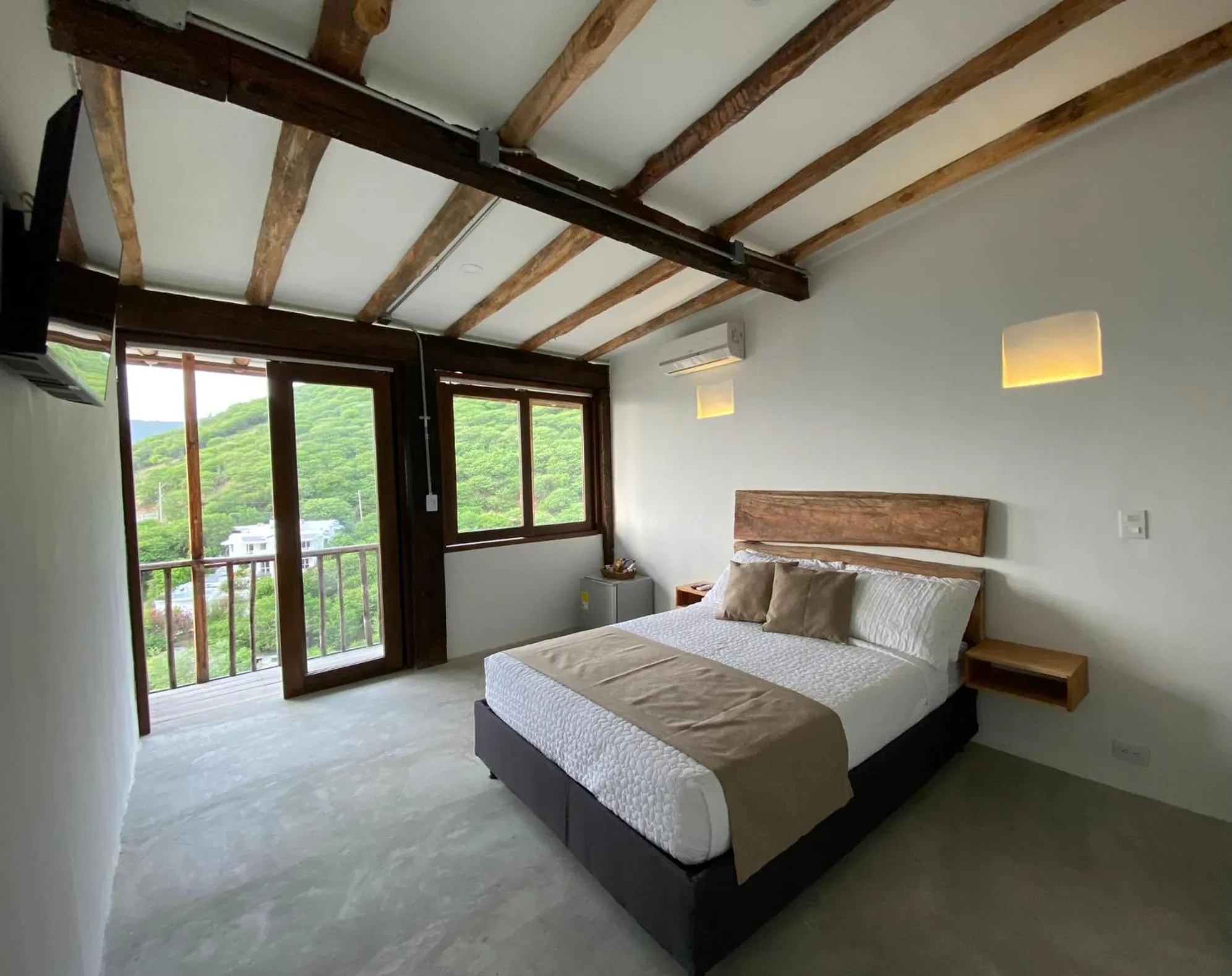 Bed in Akela Gaira Hotel