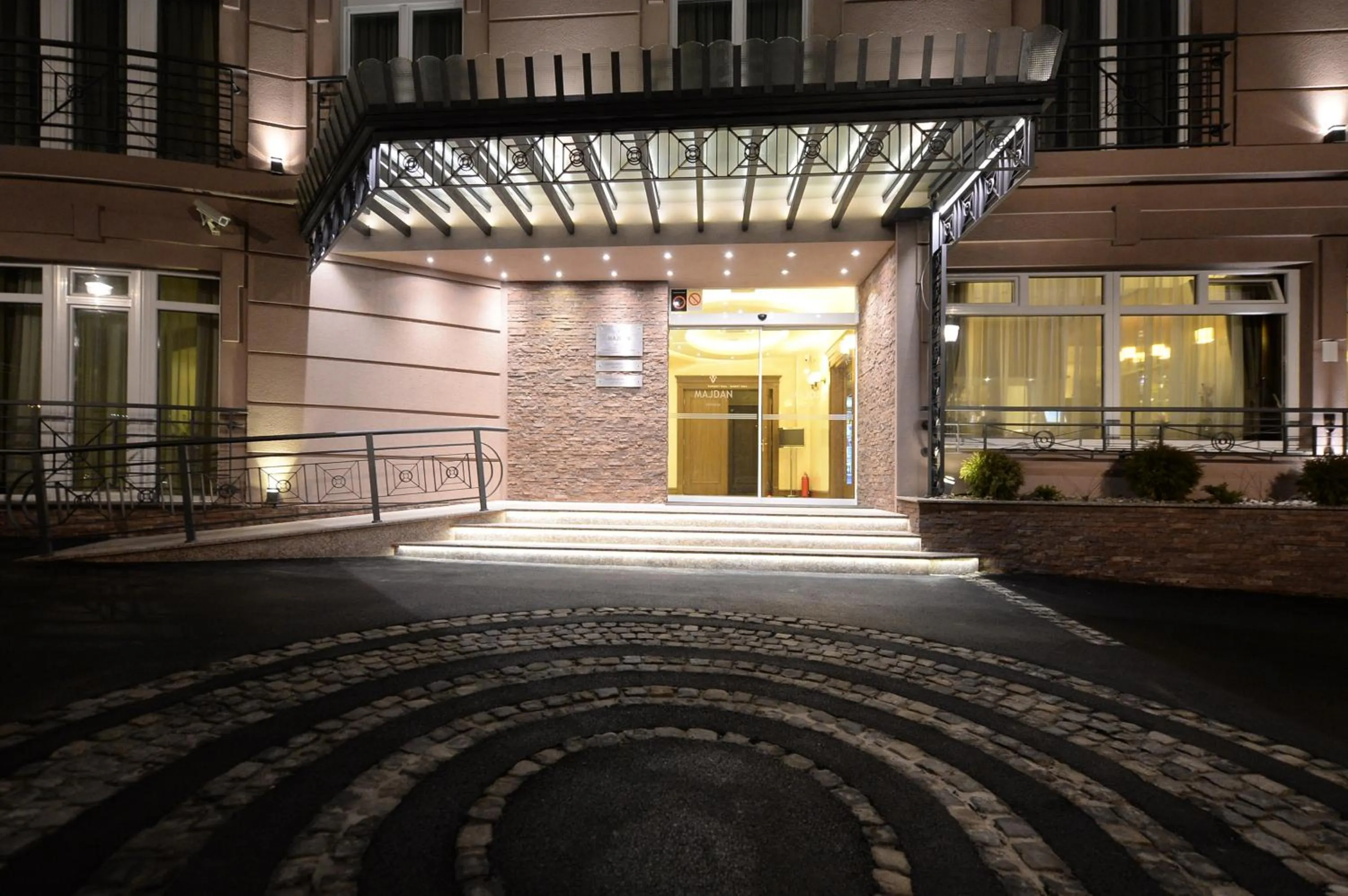 Facade/entrance in Hotel Majdan
